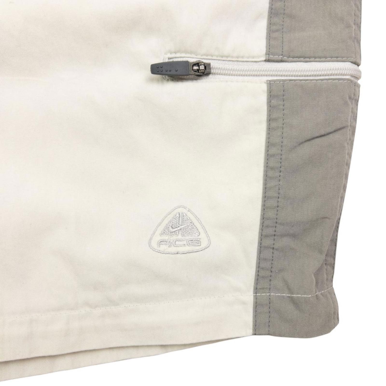 Nike Vintage Nike ACG Convertible Zip Off Trousers Womens Size L Size 36" / US 14 / IT 50 - 7 Thumbnail