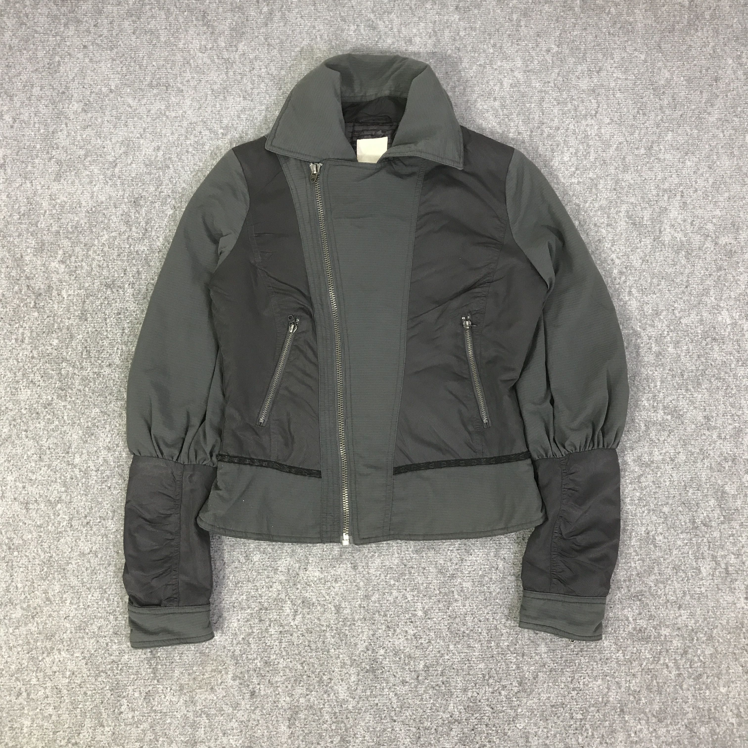 Diesel DIESEL RARE DESIGN WOMAN JACKET K82B15 Size US M / EU 48-50 / 2 - 1 Thumbnail