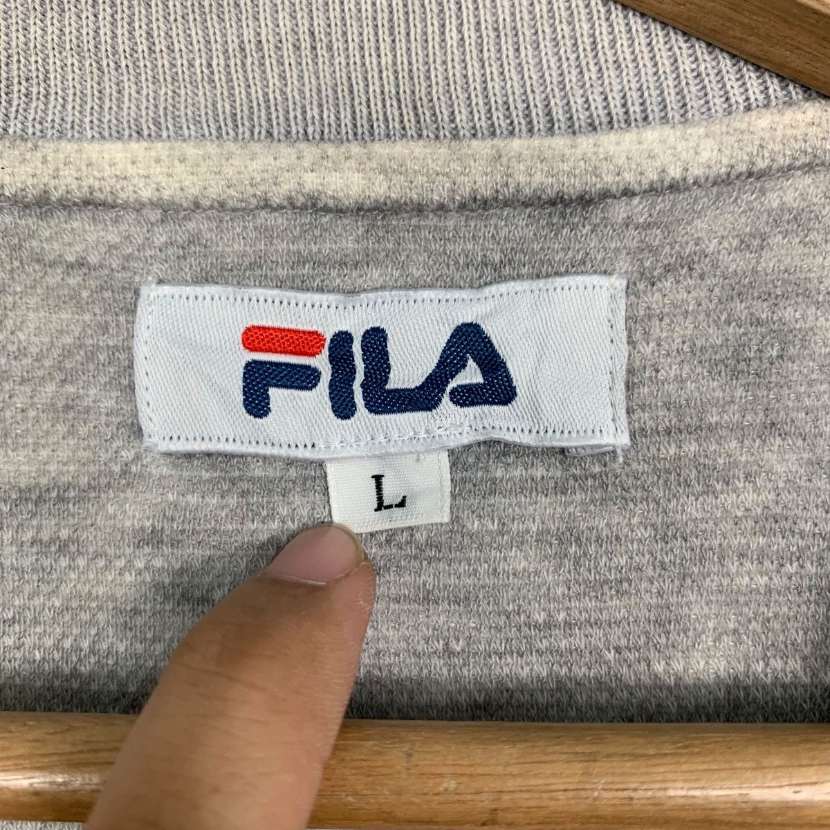 Fila Vintage FILA Embroidered Logo Crewneck Sweatshirt #2842-C128 Size US L / EU 52-54 / 3 - 9 Thumbnail