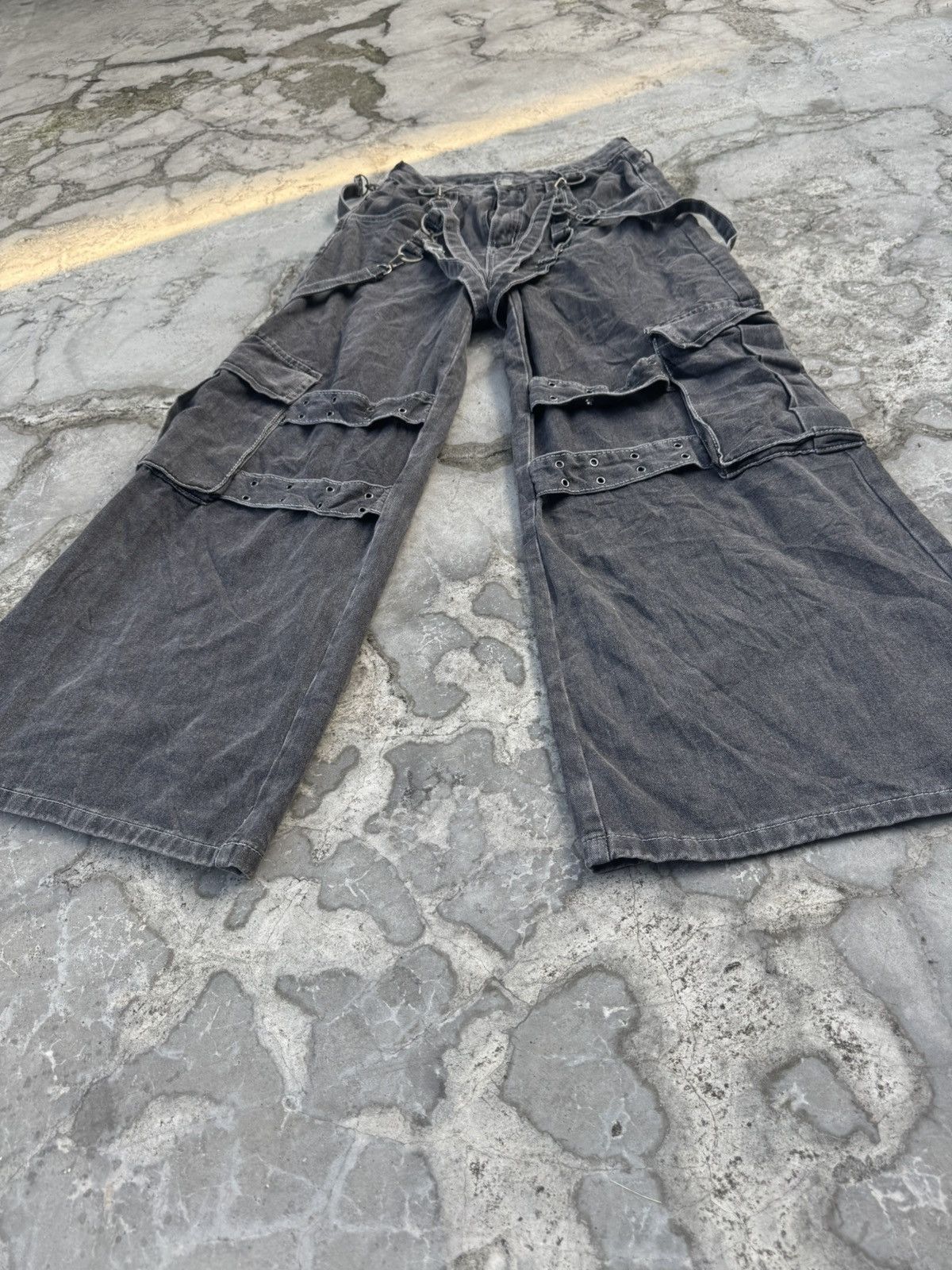 Japanese Brand 🔥JAPANESE BRAND🔥Bondage Punk Flare Bootcut Cargo Pants Size US 30 / EU 46 - 3 Thumbnail