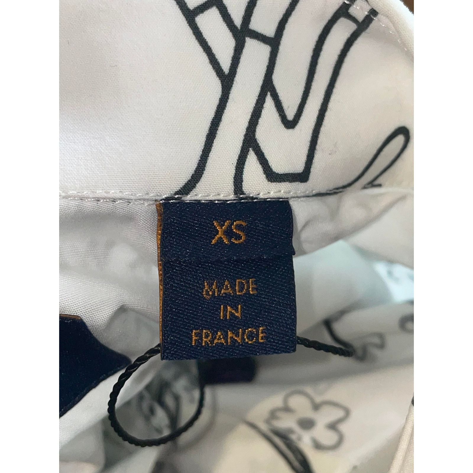 Louis Vuitton Louis Vuitton Multi Logo Print White & Black Button Up Shirt Size US XS / EU 42 / 0 - 6 Thumbnail