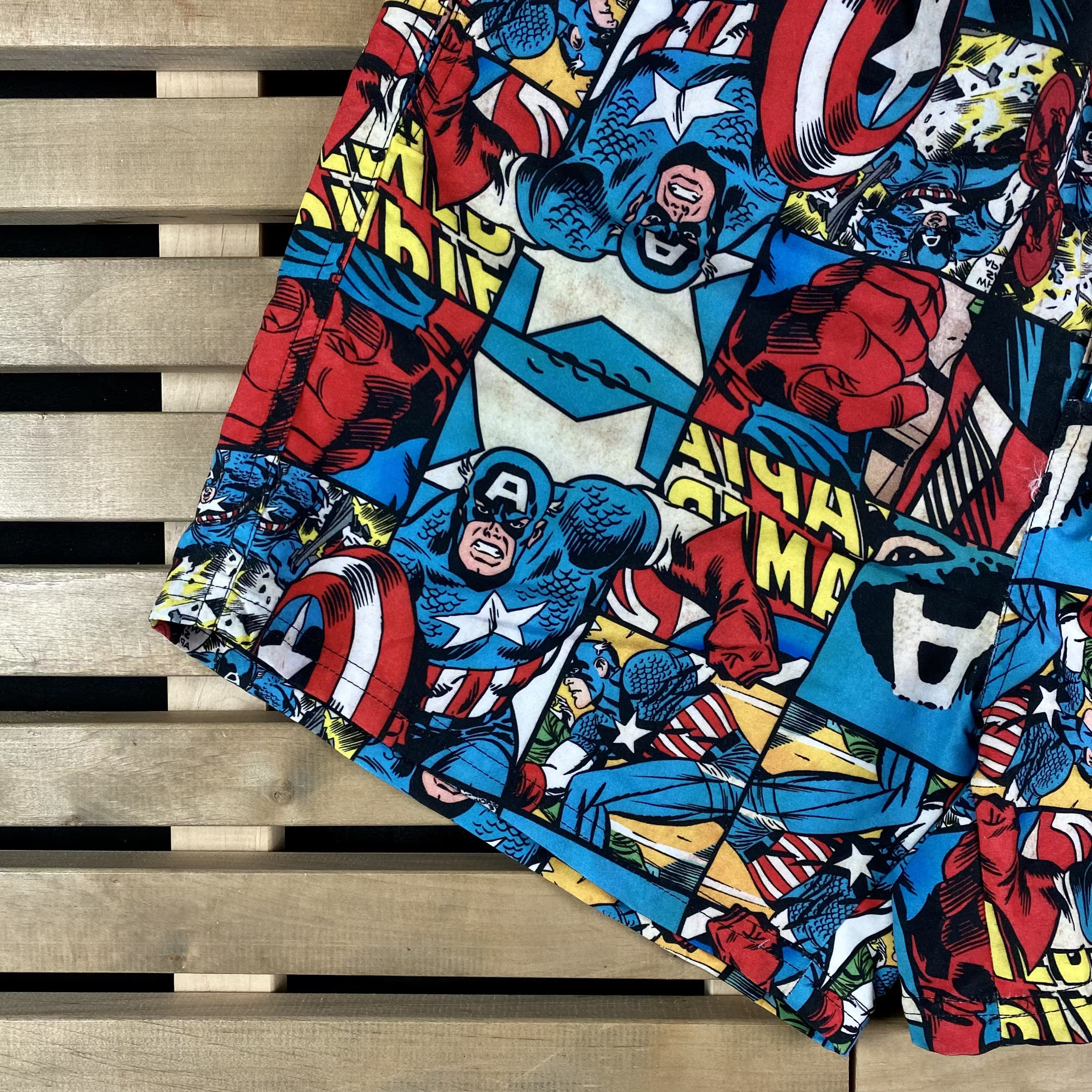 Marvel Comics Mens Shorts Full Print Marvel Size L Size US 34 / EU 50 - 3 Thumbnail
