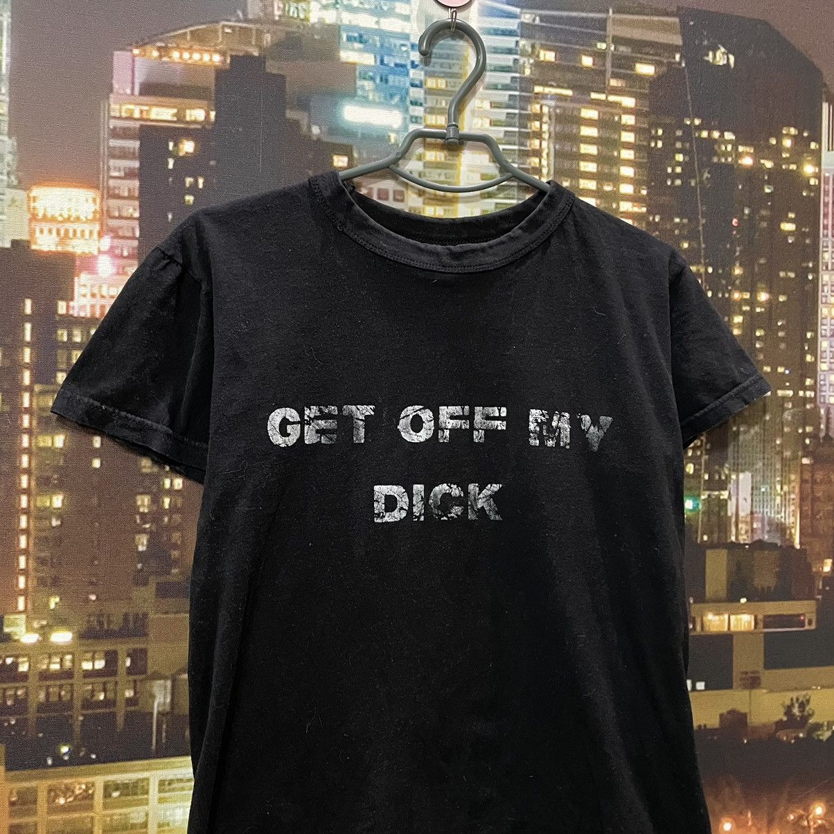 Band Tees VINTAGE 90S HUMOR TEE GET OFF MY DICK PENIS FUNNY PORNO XXX Size US S / EU 44-46 / 1 - 2 Thumbnail