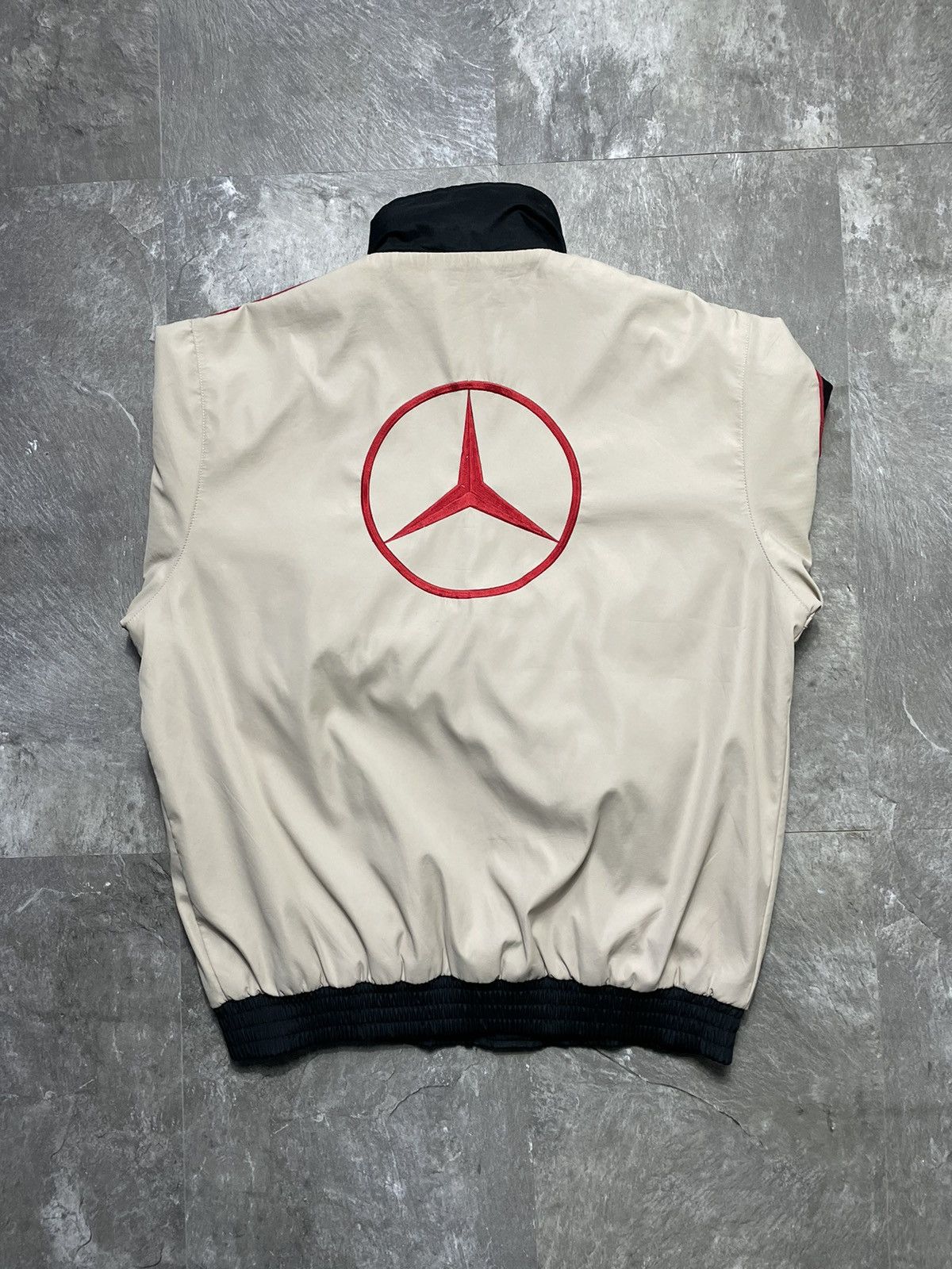 Formula 1 Vintage Mercedes-Benz West Warsteiner F1 Racing Jacket Y2K Size US M / EU 48-50 / 2 - 10 Thumbnail