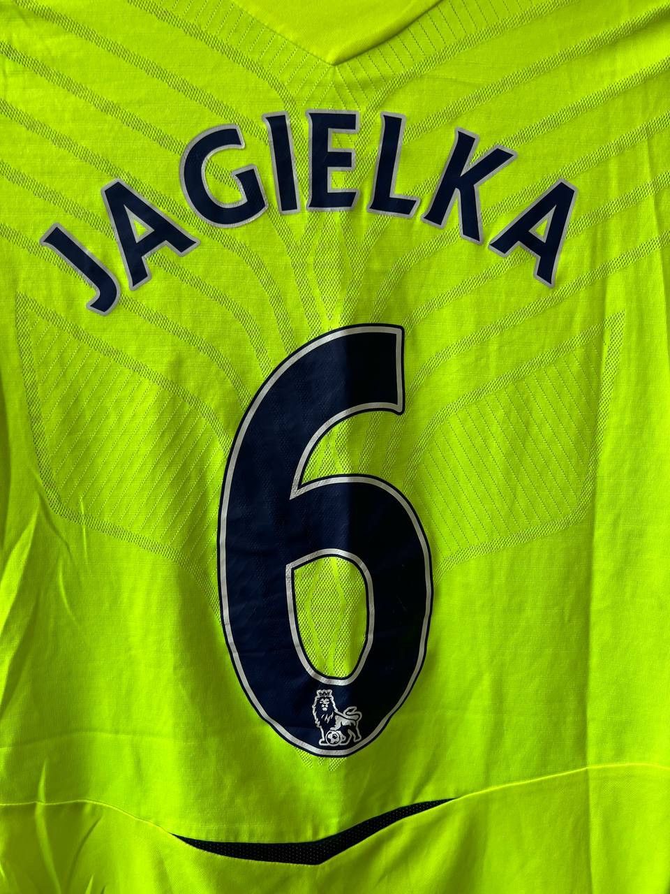 Umbro 2008/09 EVERTON FC #6 JAGIELKA THIRD WOMEN SOCCER JERSEY L Size L / US 10 / IT 46 - 11 Thumbnail
