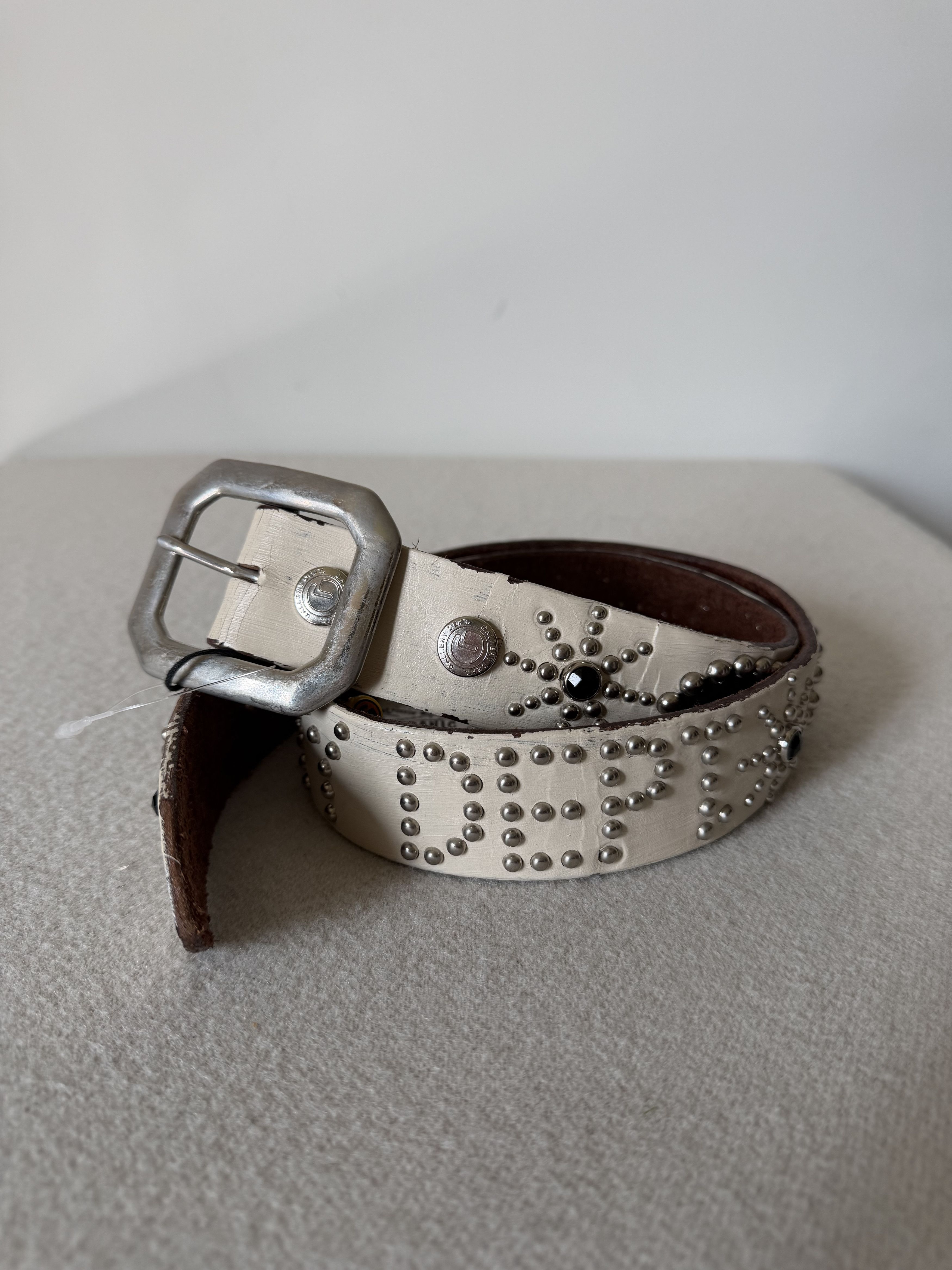 Gallery Dept. Gallery Dept. Painted Studded Leather Belt in White Size 32 - 1 Thumbnail