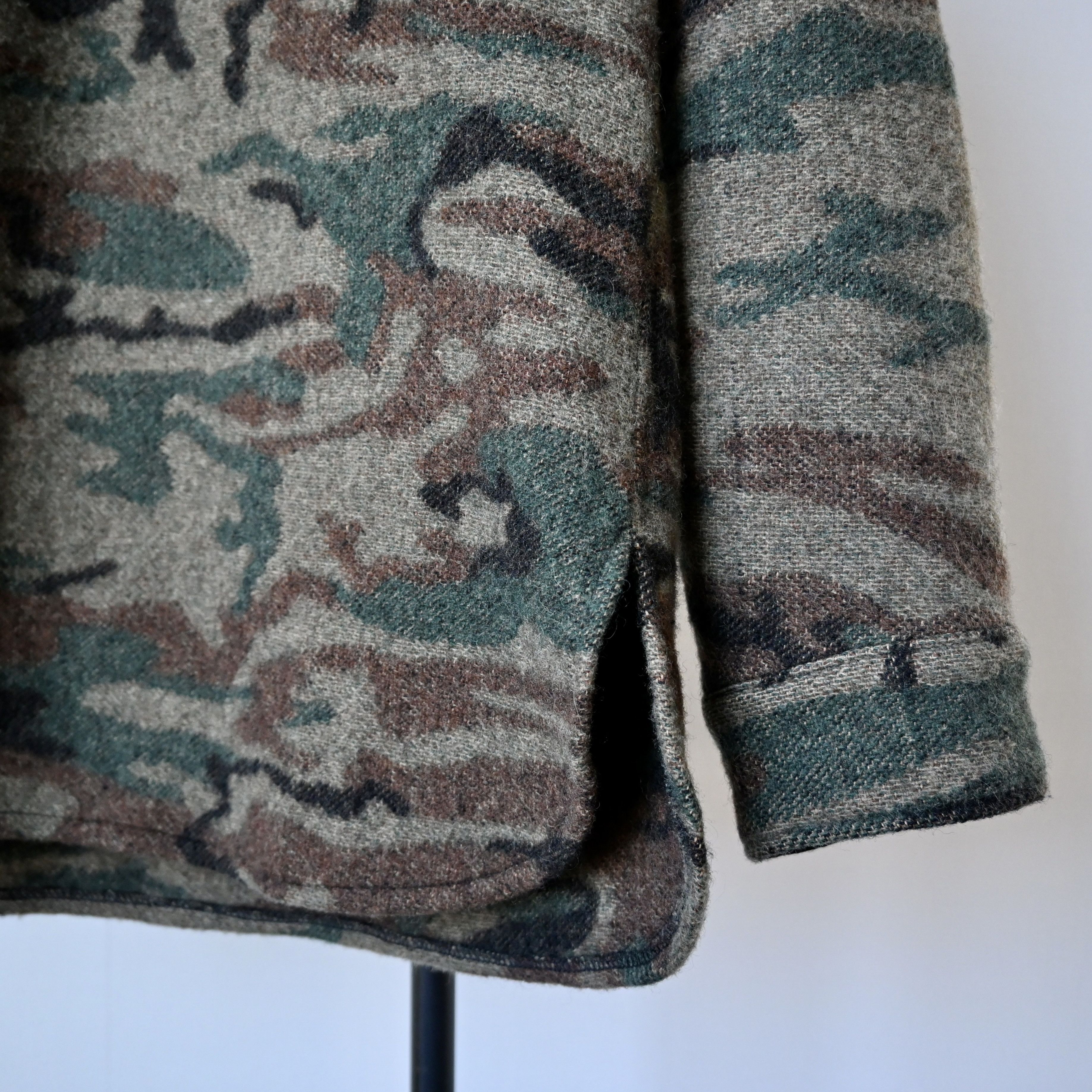 Vintage VTG King of the Mountain woodland camo wool pullover shirt Size US M / EU 48-50 / 2 - 7 Thumbnail