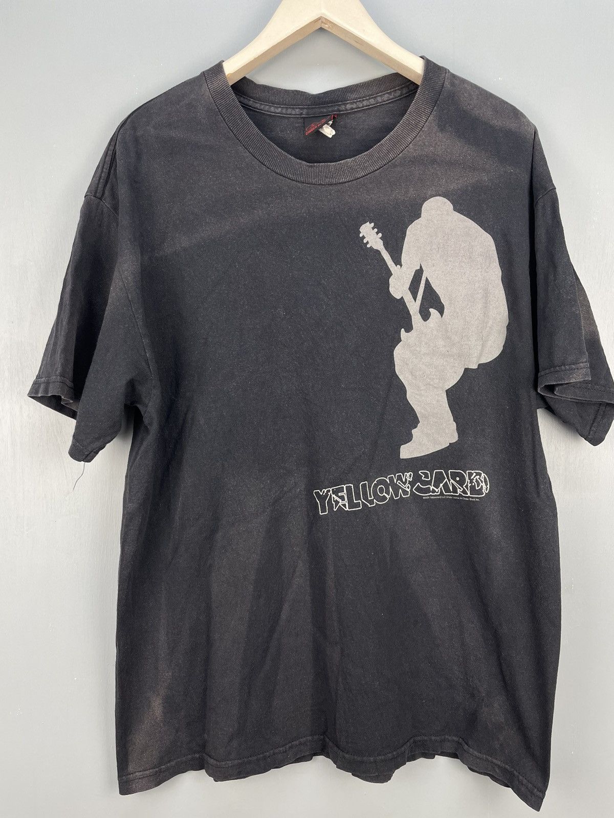 Band Tees Vintage Y2K Yellowcard skate punk band sunfaded tee Size US L / EU 52-54 / 3 - 3 Thumbnail