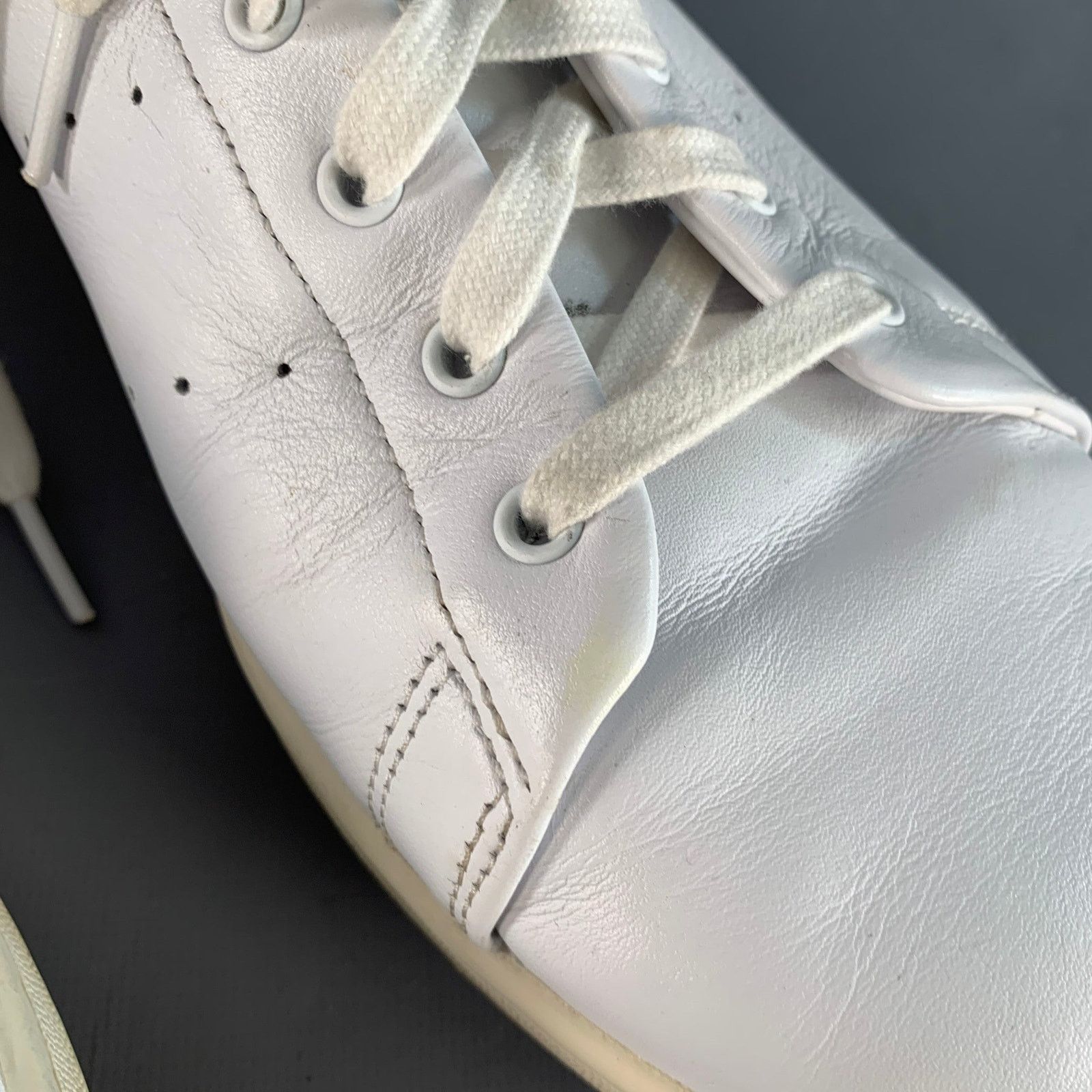 Adidas Size 13 White Leather Low Top Lace-Up Sneakers Size US 13 / EU 46 - 7 Thumbnail