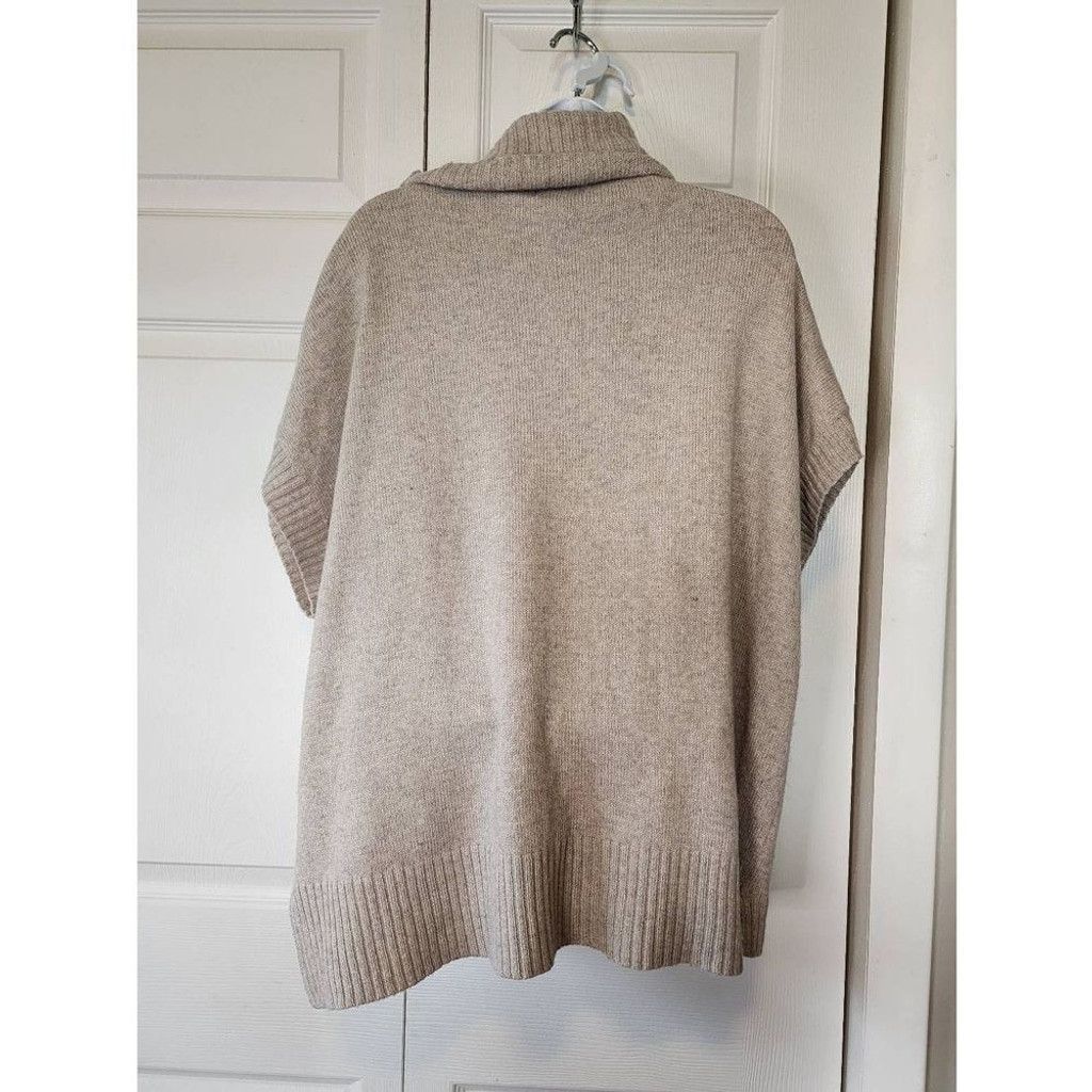 Forever 21 Forever 21 Tan Fuzzy Sweater Size XS / US 0-2 / IT 36-38 - 3 Thumbnail