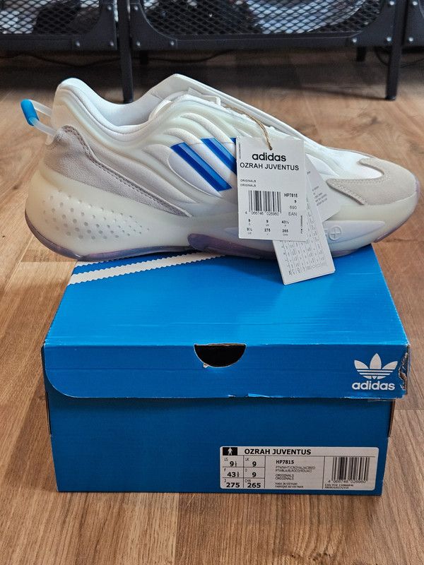 Adidas Adidas Ozrah Juventus 43 Size US 10 / EU 43 - 2 Thumbnail