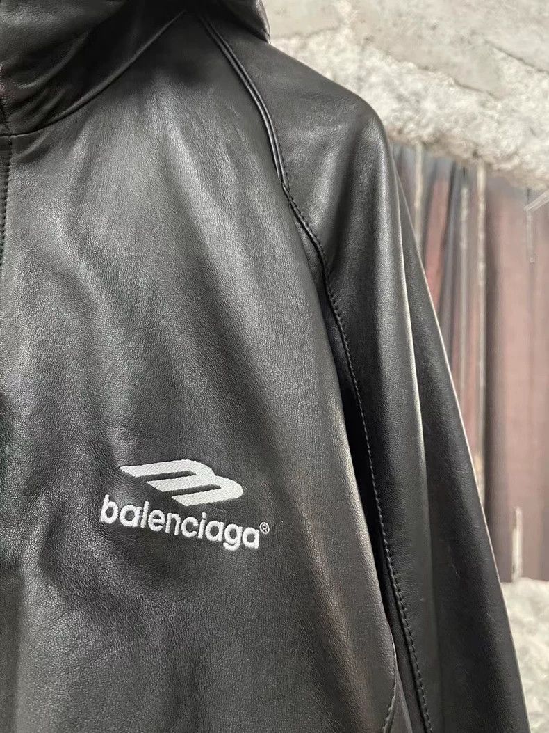 Balenciaga Balenciaga Embroidered Logo Leather Jacket Size US S / EU 44-46 / 1 - 5 Thumbnail