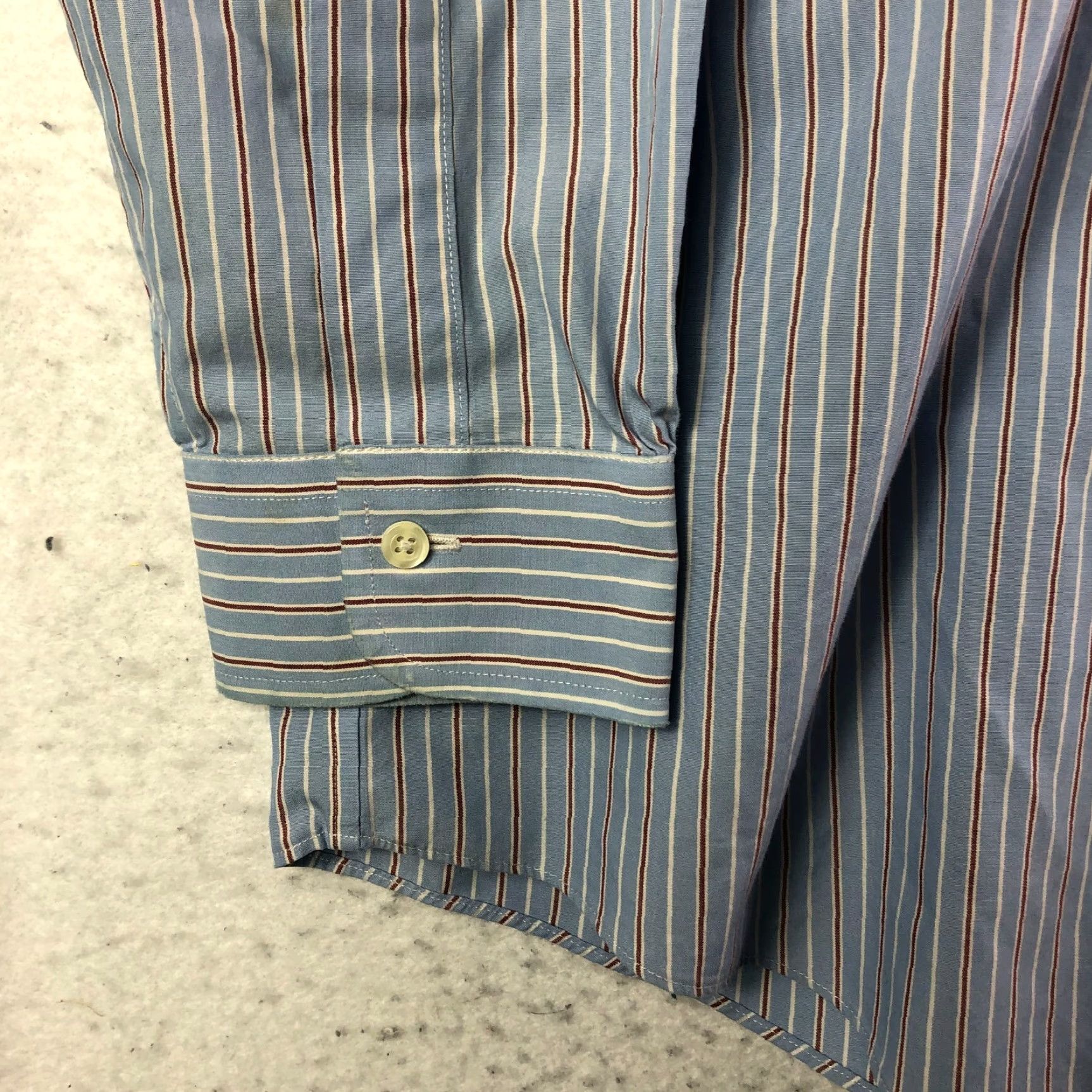 Brooks Brothers Brooks Brothers Mens Button-Up Shirt 15.5 33 Blue Striped Long Sleeve Button-Up Shirt Size US L / EU 52-54 / 3 - 2 Thumbnail