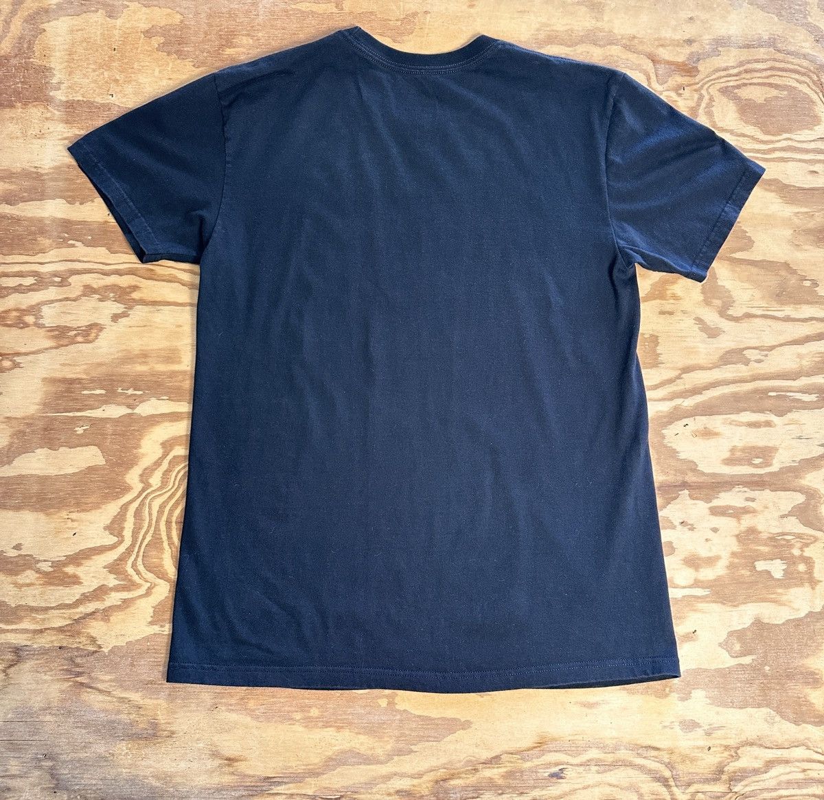 Gildan Quiksilver black surf tee Size L Size US L / EU 52-54 / 3 - 3 Thumbnail
