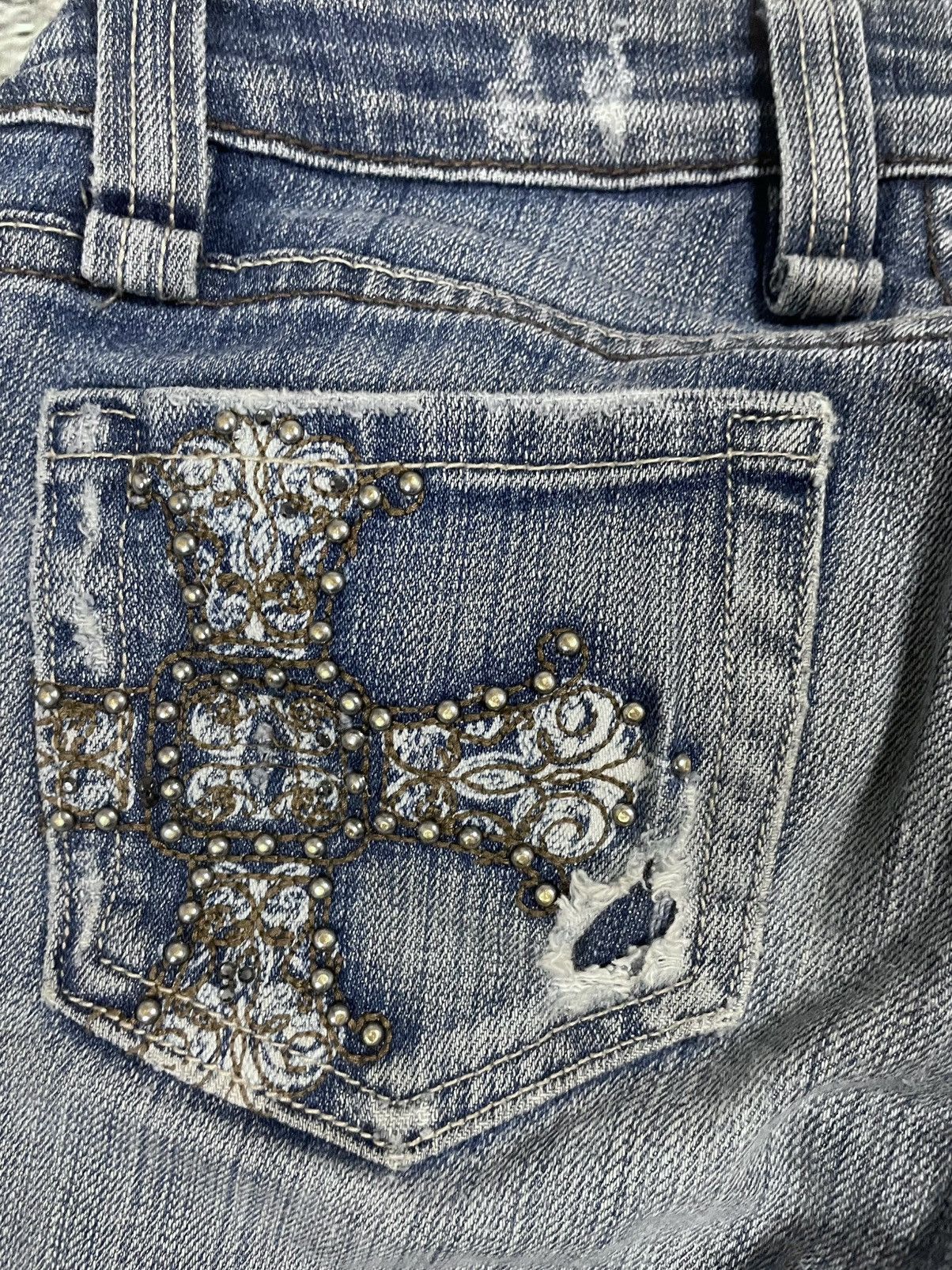 Miss Me Miss Me flared bootcut white stitching denim vintage y2k Size 24" / US 00 / IT 34 - 4 Thumbnail