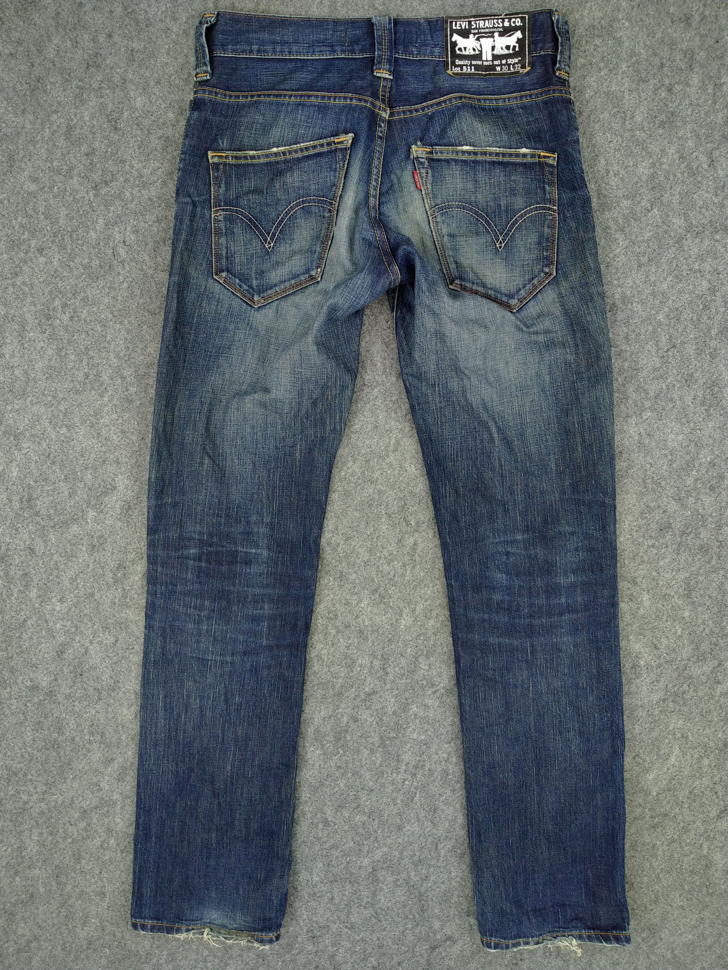 Japanese Brand Dirty Blue Vintage Levi's 511 Slim Jeans 31x32 Denim JN952 Size US 31 - 2 Thumbnail
