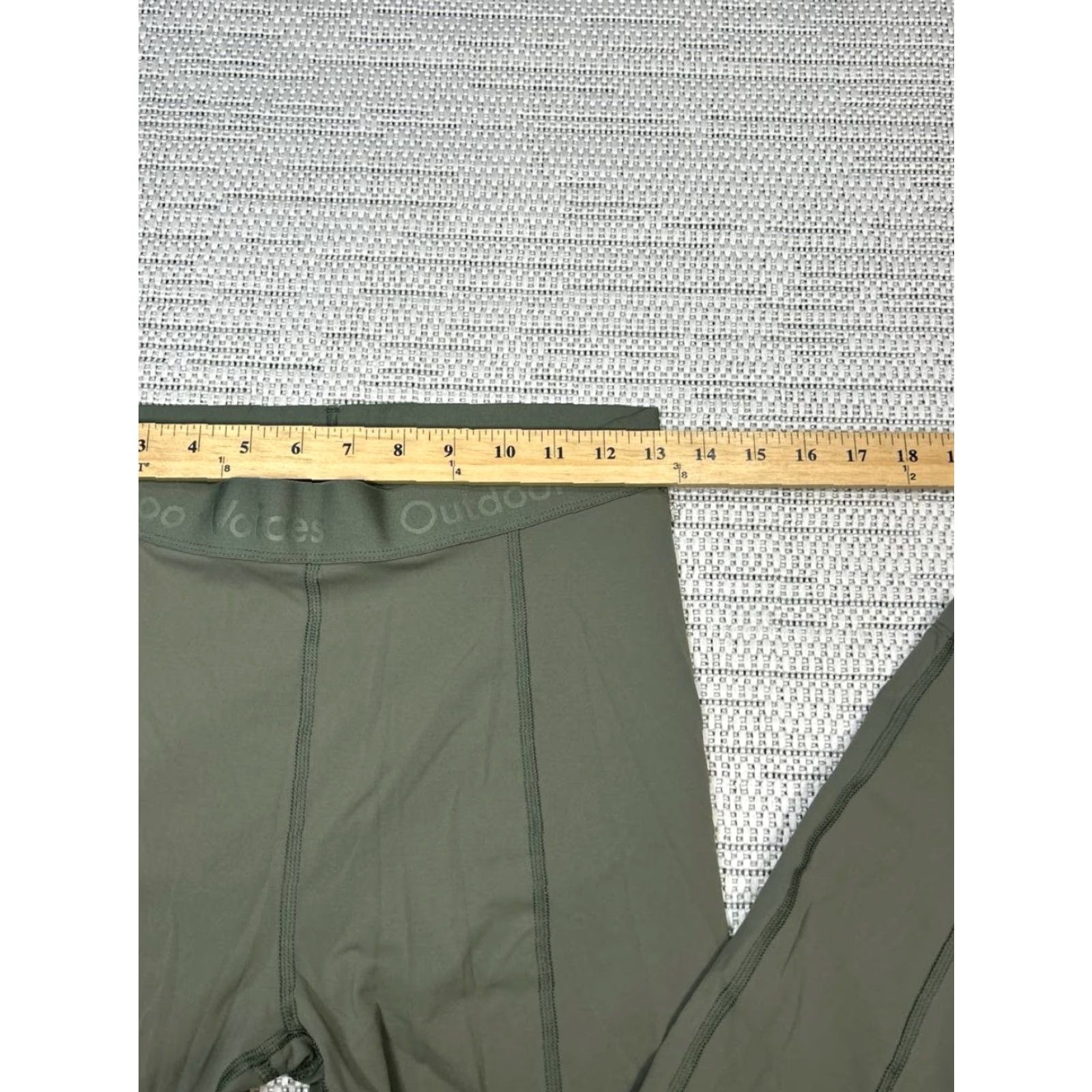 Outdoor Voices Outdoor Voices Leggings Women Medium Green Athleisure 7/8 Bloom Superform Nylon Spandex Stretch Comfort Easy Care Gym & Training Yoga Size 26" / US 2 / IT 38 - 5 Thumbnail