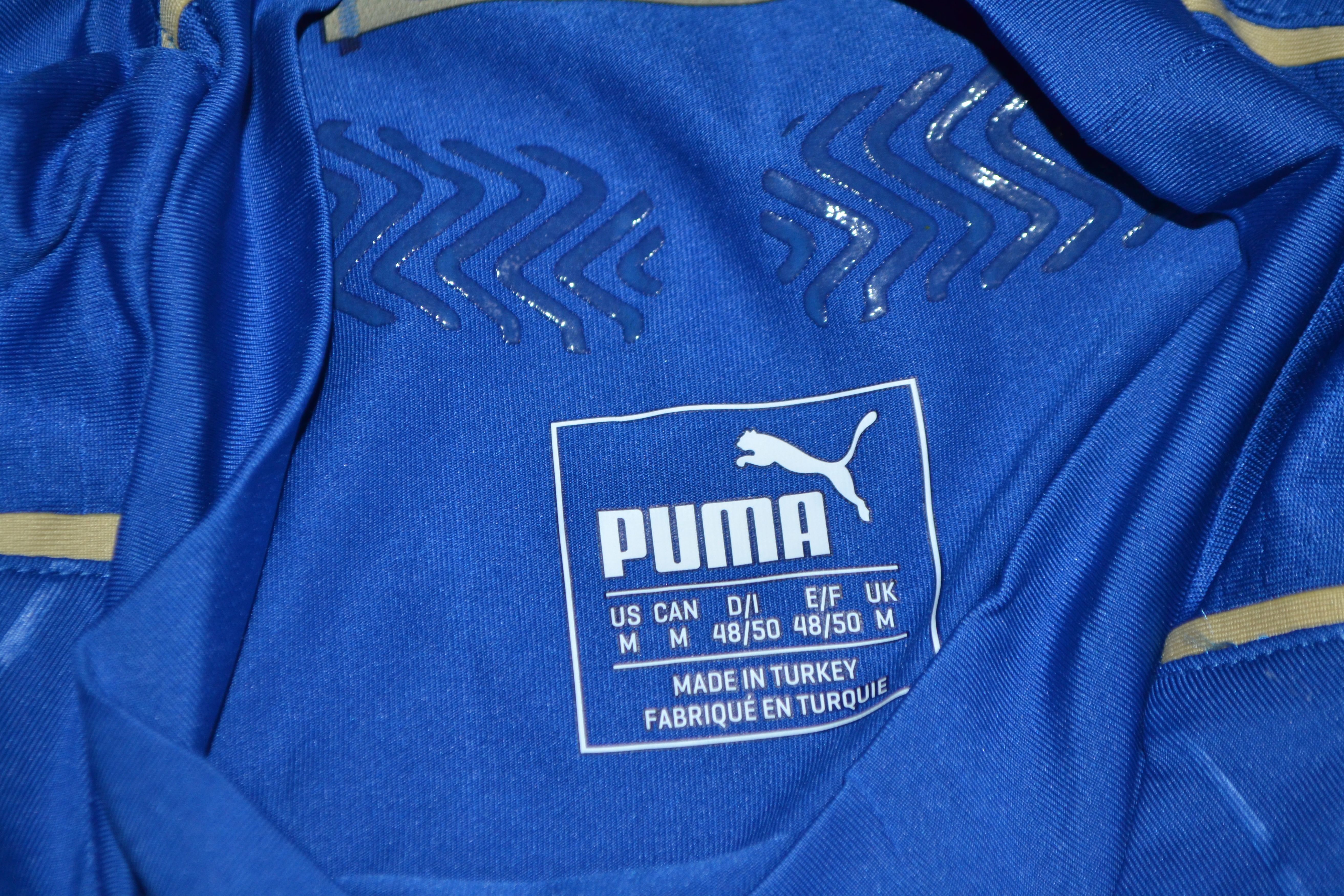 Puma AUTHENTIC Italy Home Kit 2016 2017 Shirt Soccer Jersey Size US M / EU 48-50 / 2 - 3 Thumbnail