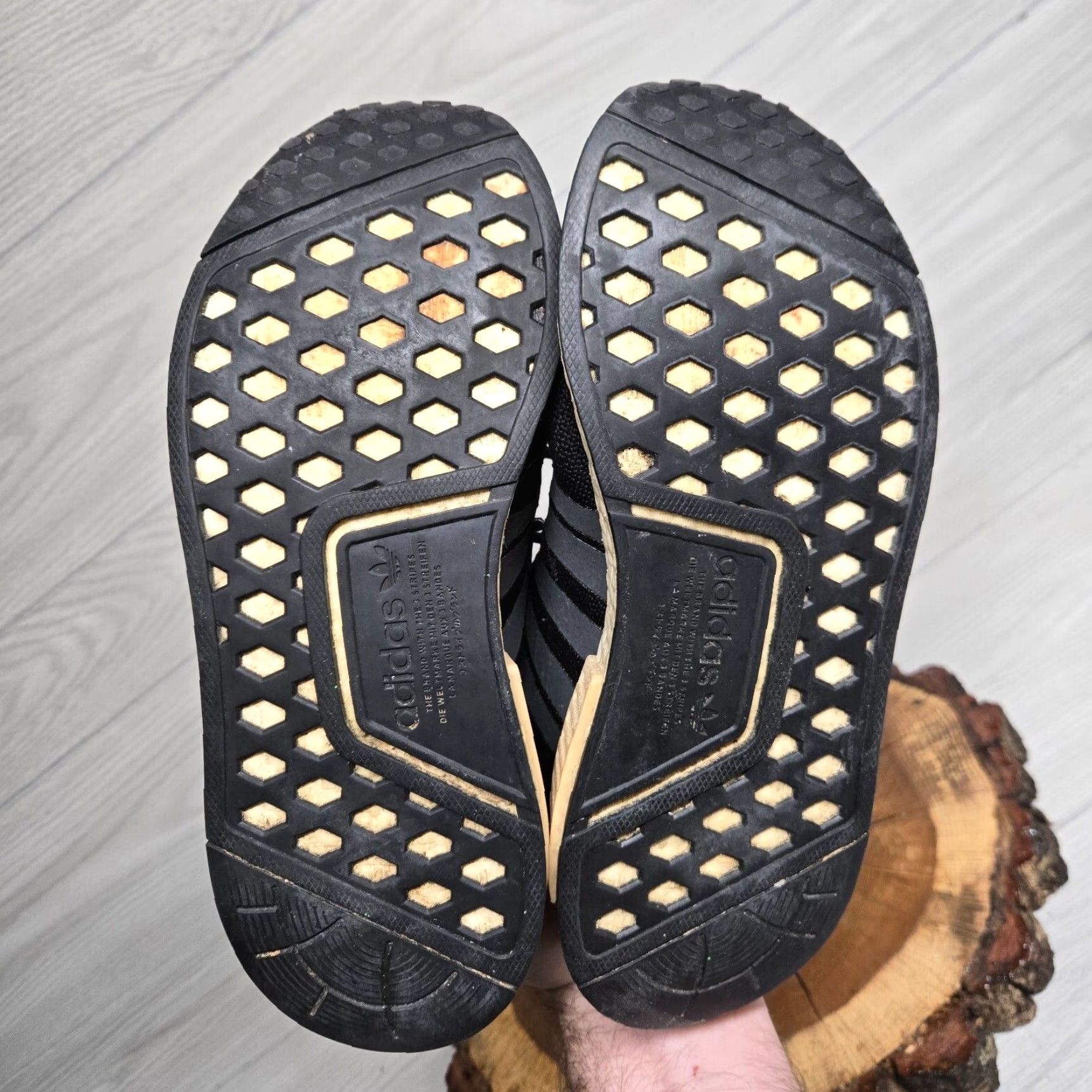 Adidas VINTAGE Adidas NMD R1 Sneakers Black Carbon White Women Size 7.5 Athleisure Casual Running 2021 Size US 7.5 / IT 37.5 - 6 Thumbnail