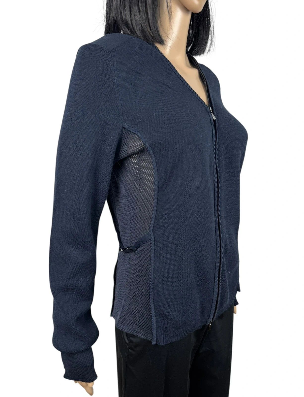 Weekend Max Mara Weekend Max Mara Viscose Nylon Full Zip Jumper size M Size M / US 6-8 / IT 42-44 - 4 Thumbnail