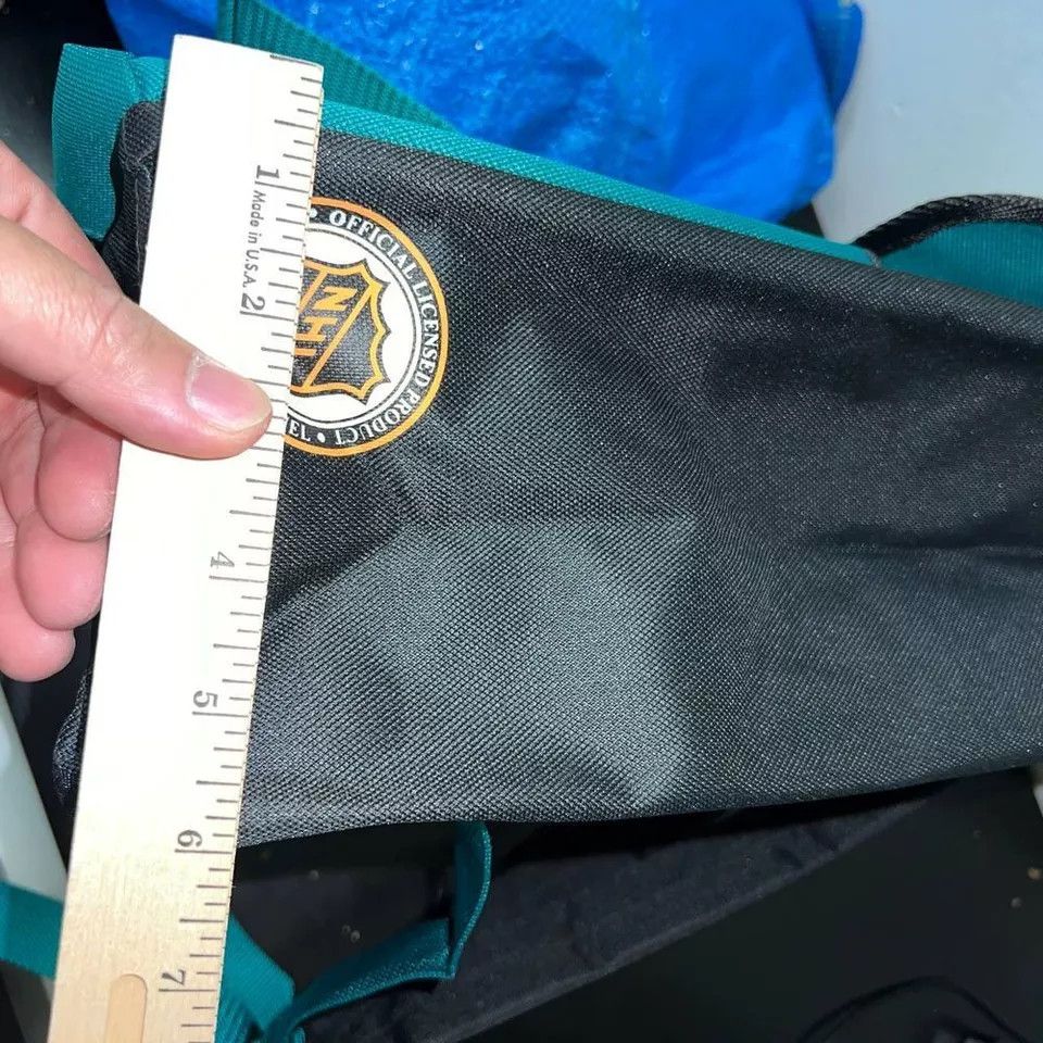Vintage Mighty Ducks Retreat Backpack Bag NHL Nasco Little America Size ONE SIZE - 6 Thumbnail