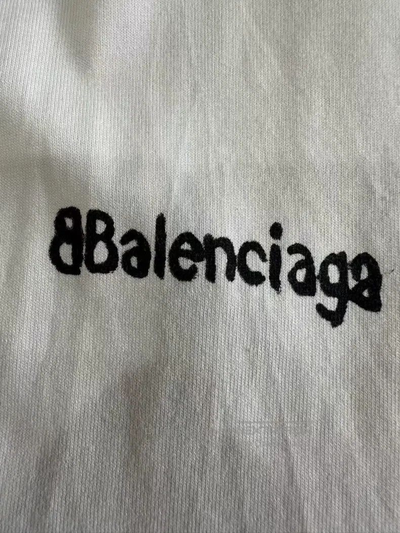 Balenciaga Balenciaga White blurred letter short-sleeve Size US XS / EU 42 / 0 - 4 Thumbnail