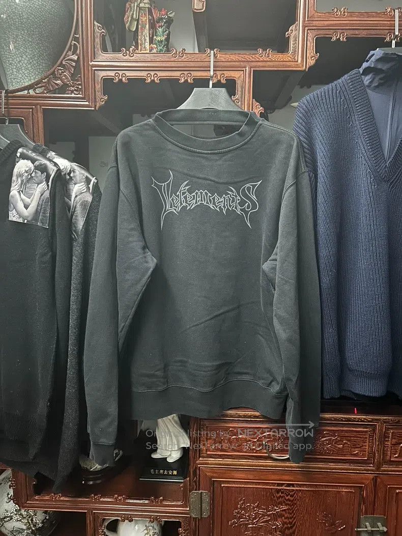 Vetements Vetements Sweatshirt Size US S / EU 44-46 / 1 - 1 Thumbnail