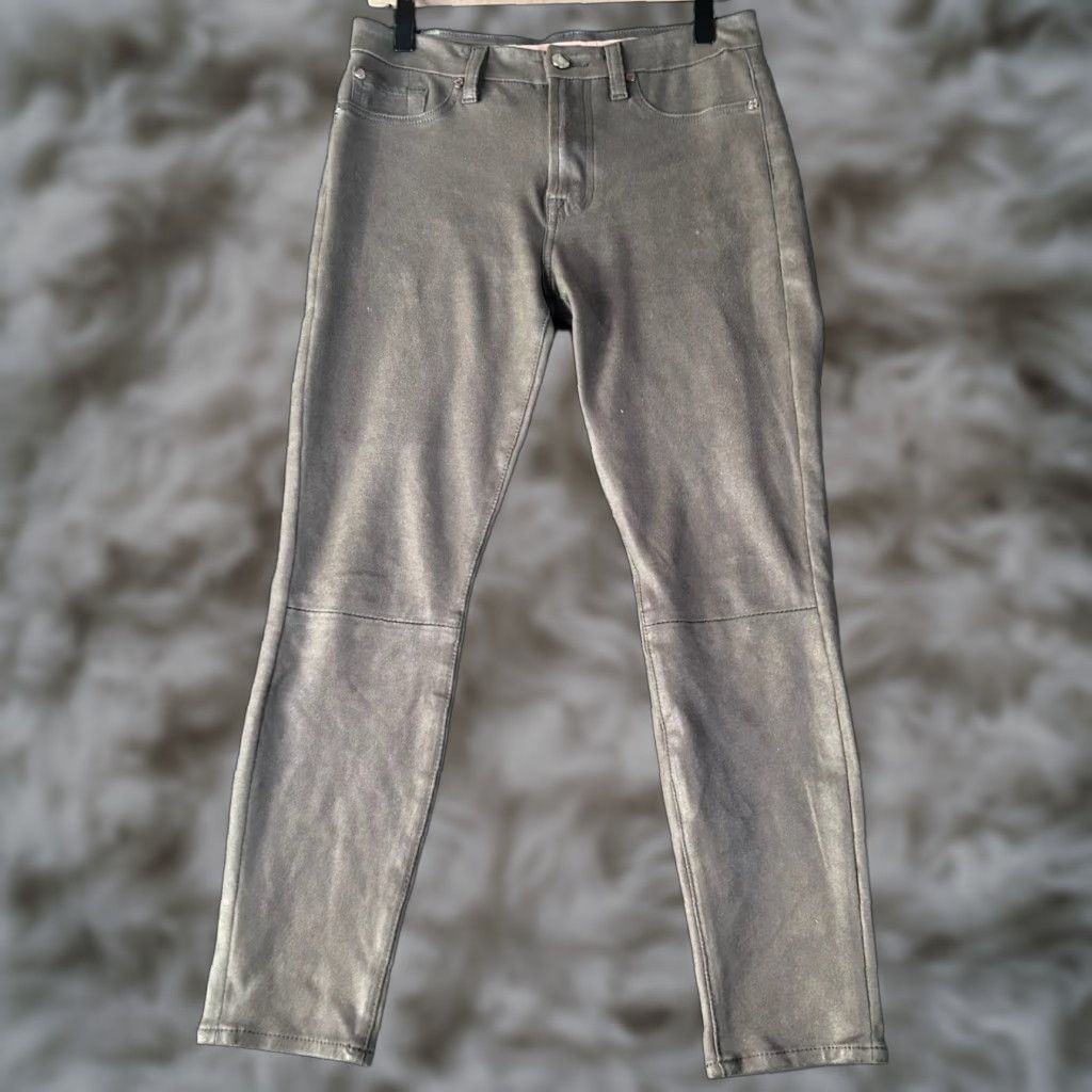 7 For All Mankind 7 For All Mankind Womens Olive Faux Suede Coated Skinny Pants Seamed Knee 28 Size 28" / US 6 / IT 42 - 1 Thumbnail