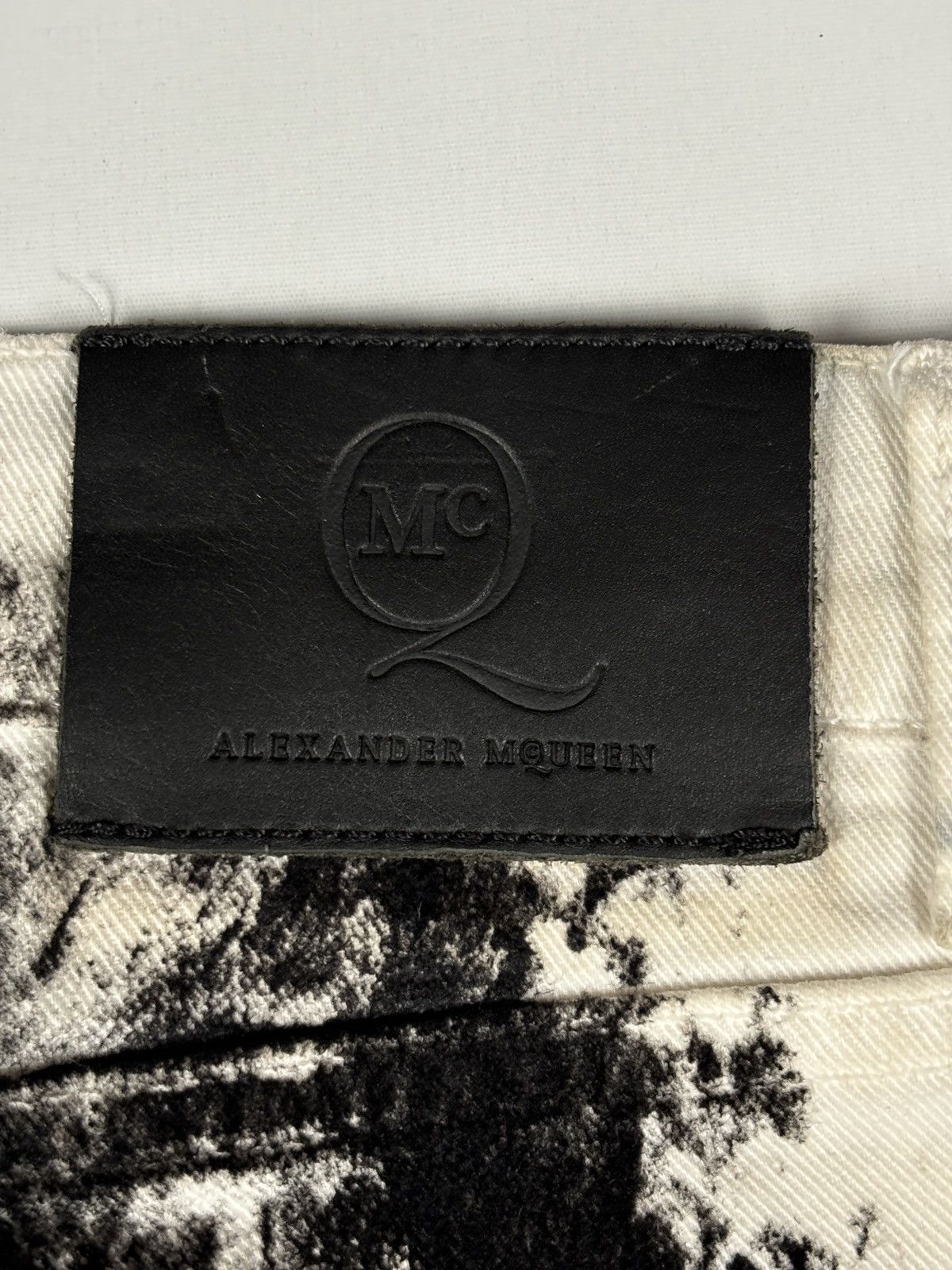 Alexander McQueen F/W 2014 Velvet AOP Skinny fit Jeans Size US 33 - 11 Thumbnail