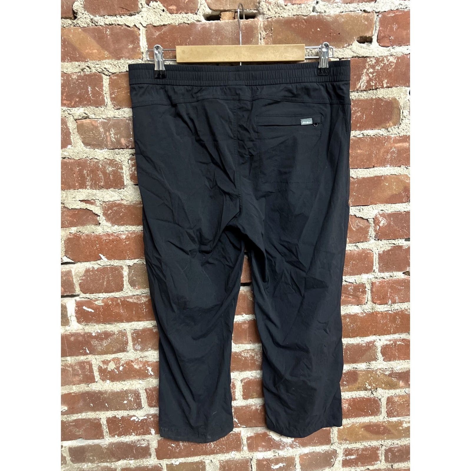 Eddie Bauer Eddie Bauer Womens Black Nylon Travex Hiking Outdoor Pants Size 8 Size 30" / US 8 / IT 44 - 2 Thumbnail