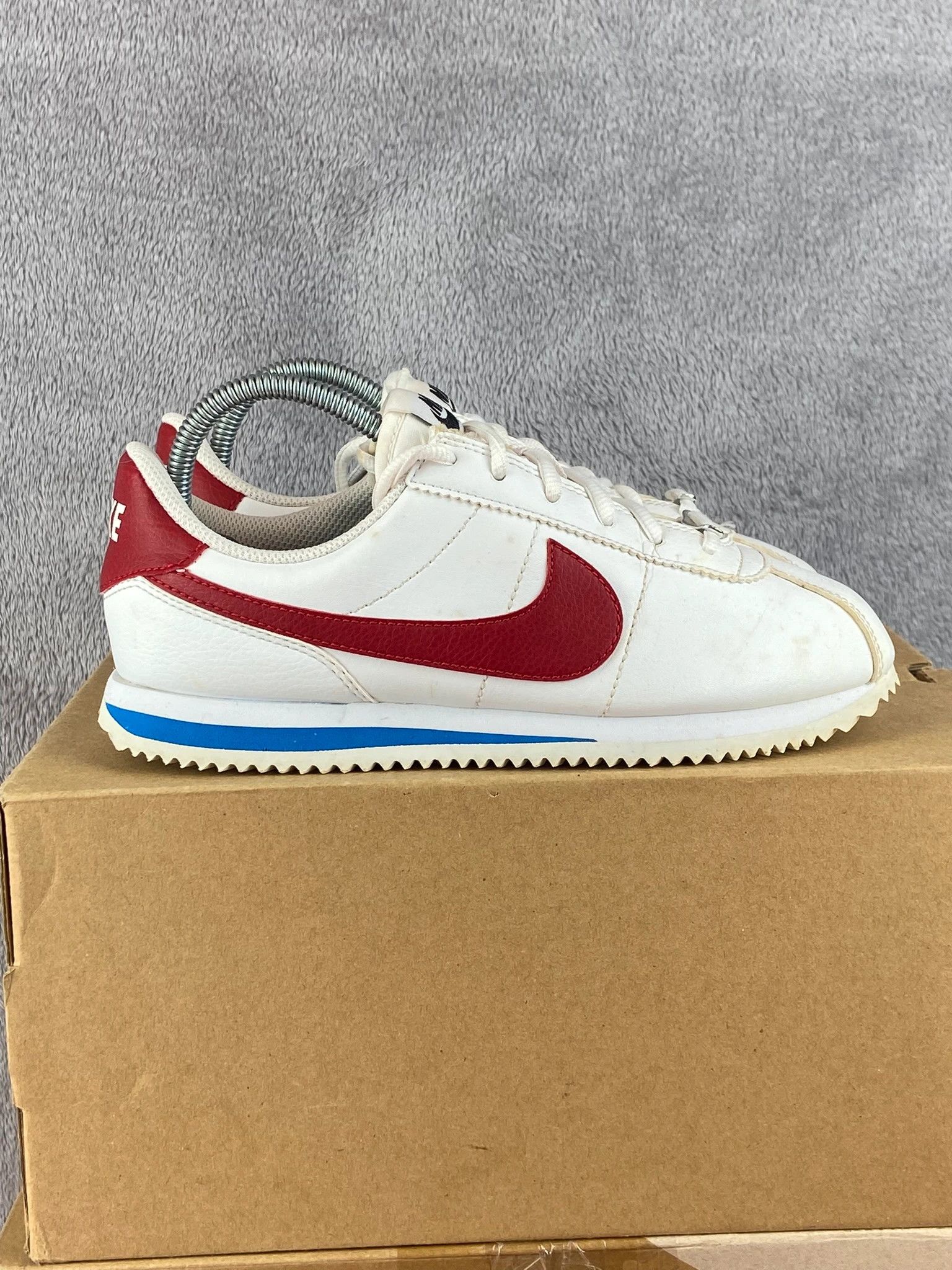 Nike Nike Cortez sneakers white red swoosh retro Size US 5 / EU 37 - 4 Thumbnail