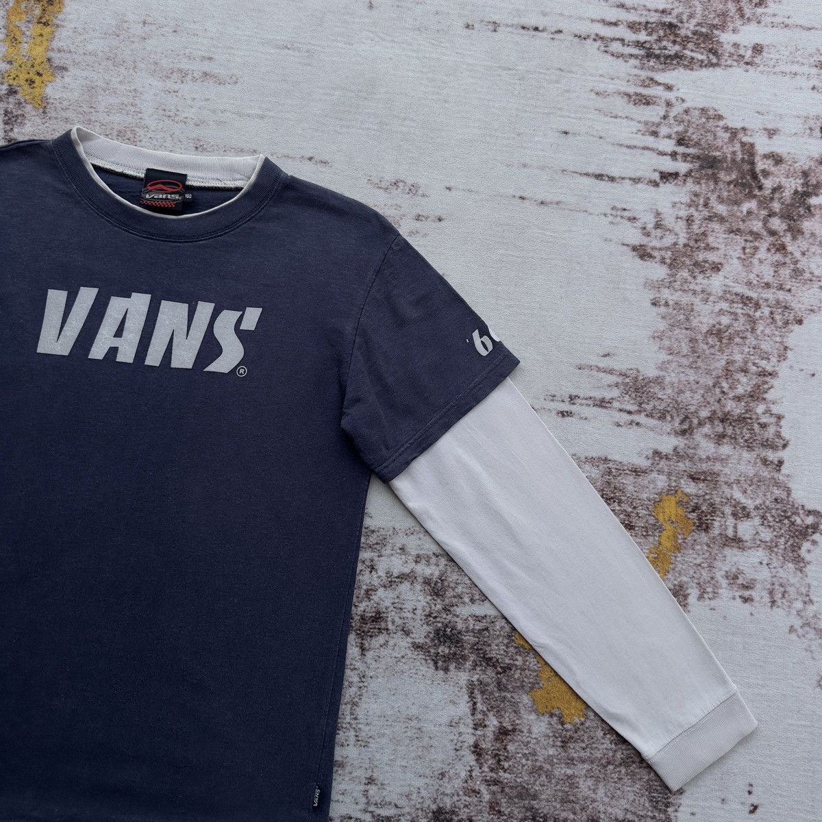 Vans VINTAGE VANS OF THE WALL Y2K LONG SLEEVE BIG LOGO Size US S / EU 44-46 / 1 - 4 Thumbnail