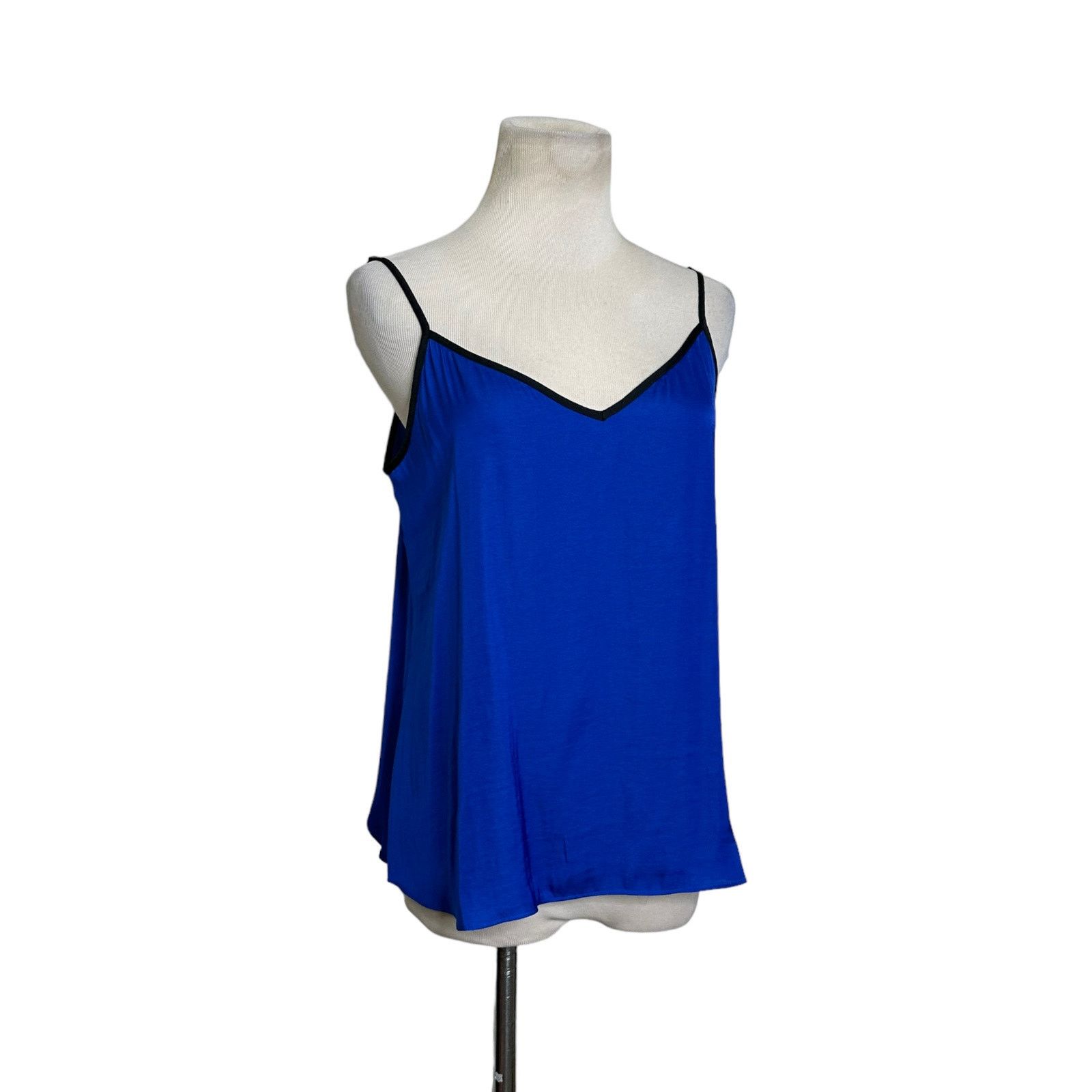 Vince Camuto Vince Camuto blue w black trim camisole size medium Size M / US 6-8 / IT 42-44 - 6 Thumbnail