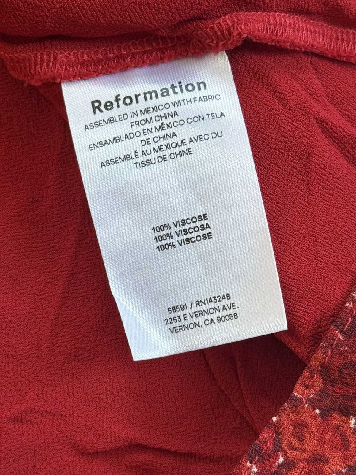 Reformation Reformation M/size all printed flowers 🌺 mini skirt designer Size 26" / US 2 / IT 38 - 5 Thumbnail