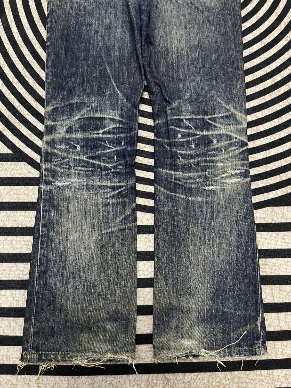 Levi's Vintage Clothing VINTAGE 90s LEVIS WASHABLE DISTRESSED JEANS NICE DESIGN Size 28" / US 6 / IT 42 - 14 Thumbnail