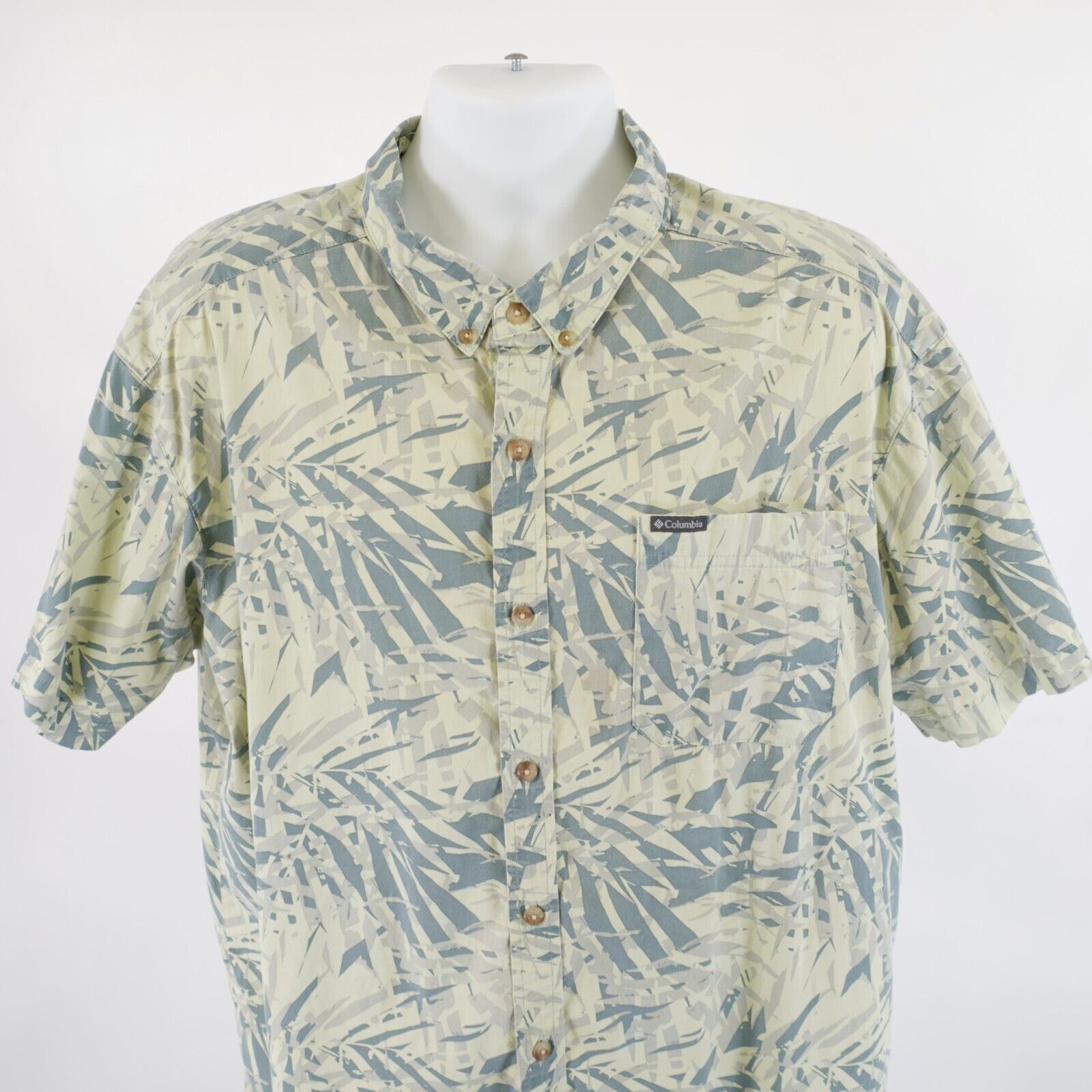 Columbia Columbia Regular XL Green Floral Hawaiian Dress Shirt Button Size US XL / EU 56 / 4 - 1 Thumbnail