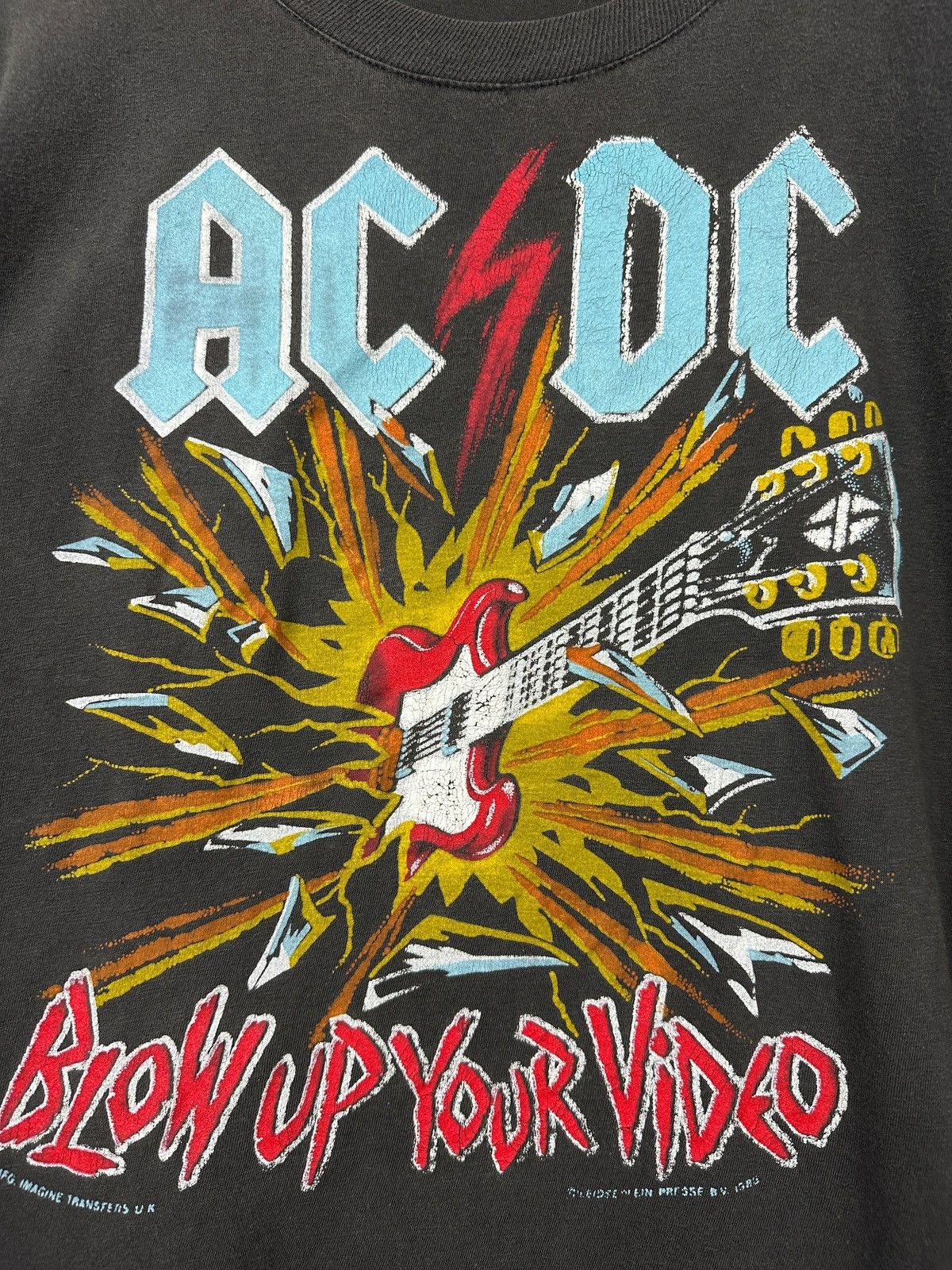 AC/DC 1988 Vintage AC/DC Blow Up Your Video Rare Band T-Shirt Size US S / EU 44-46 / 1 - 11 Thumbnail