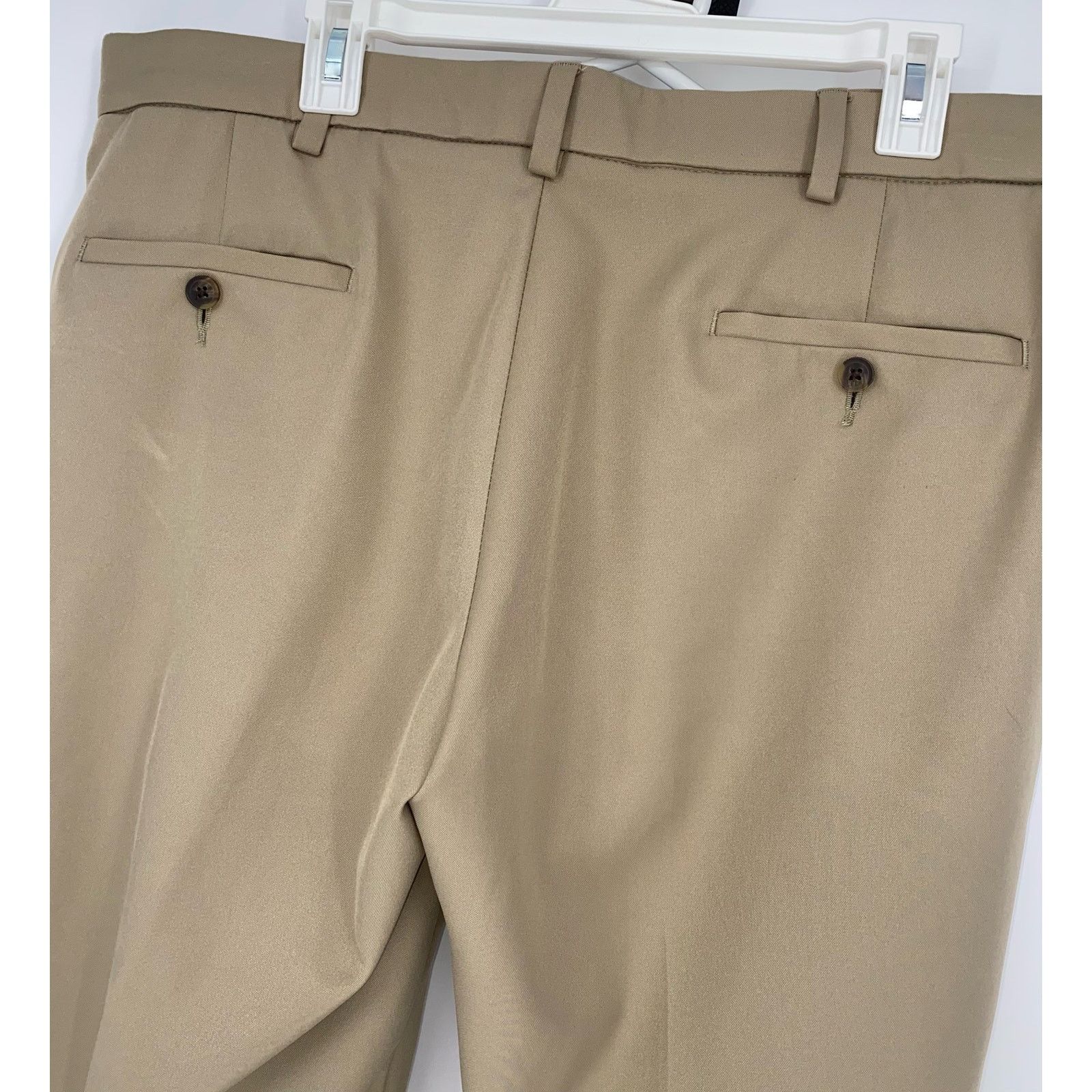 Haggar Haggar Cool 18 Pro Straight Fit Mens Chino Pants. 38”X32” Size US 38 / EU 54 - 4 Thumbnail