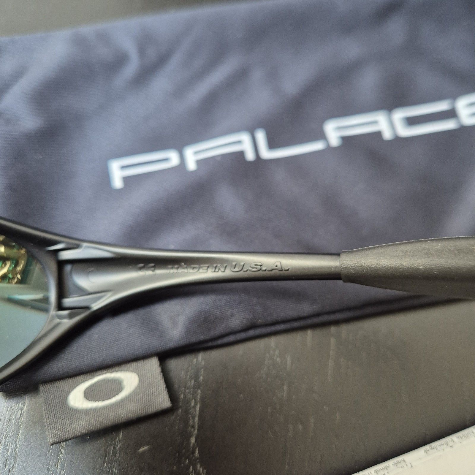 Oakley × Palace Palace x Oakley Eyejacket Matte Black Prizm Brand NewFW18 Size ONE SIZE - 6 Thumbnail
