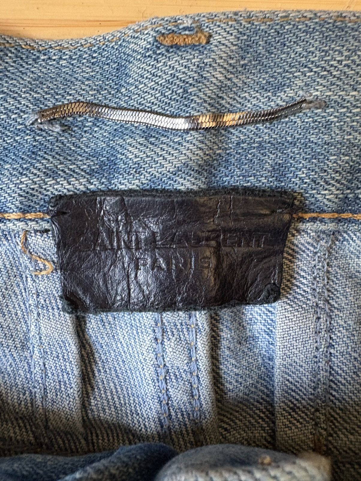 Yves Saint Laurent Ysl ripped denim Size US 27 - 4 Thumbnail