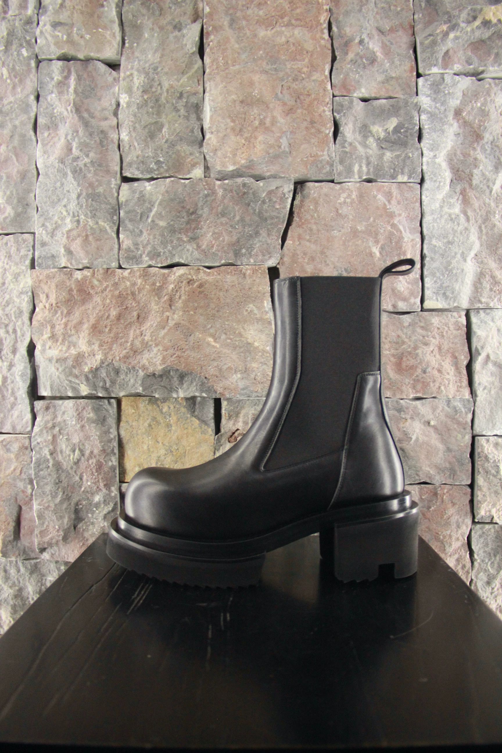 Rick Owens Rick Owens Black Boots Women us_8 Size US 8 / IT 38 - 1 Thumbnail