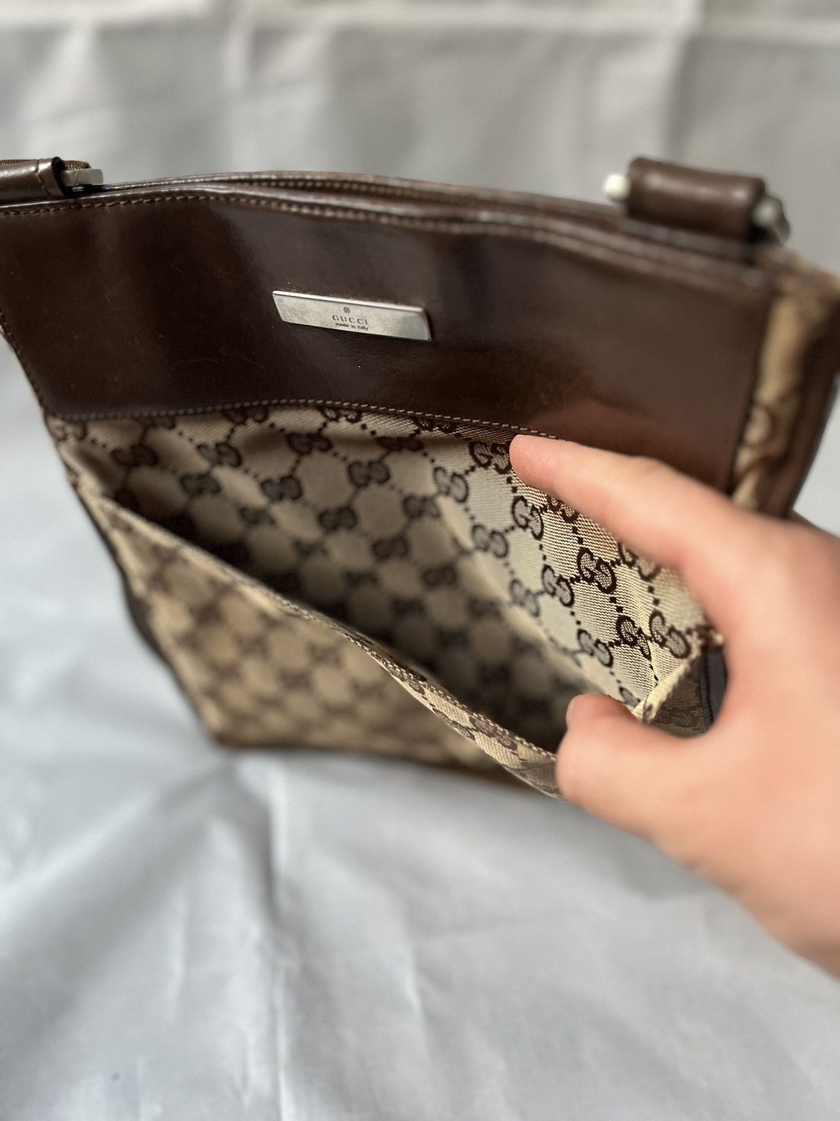 Gucci Vintage Gucci GG Canvas Crossbody Size ONE SIZE - 4 Thumbnail