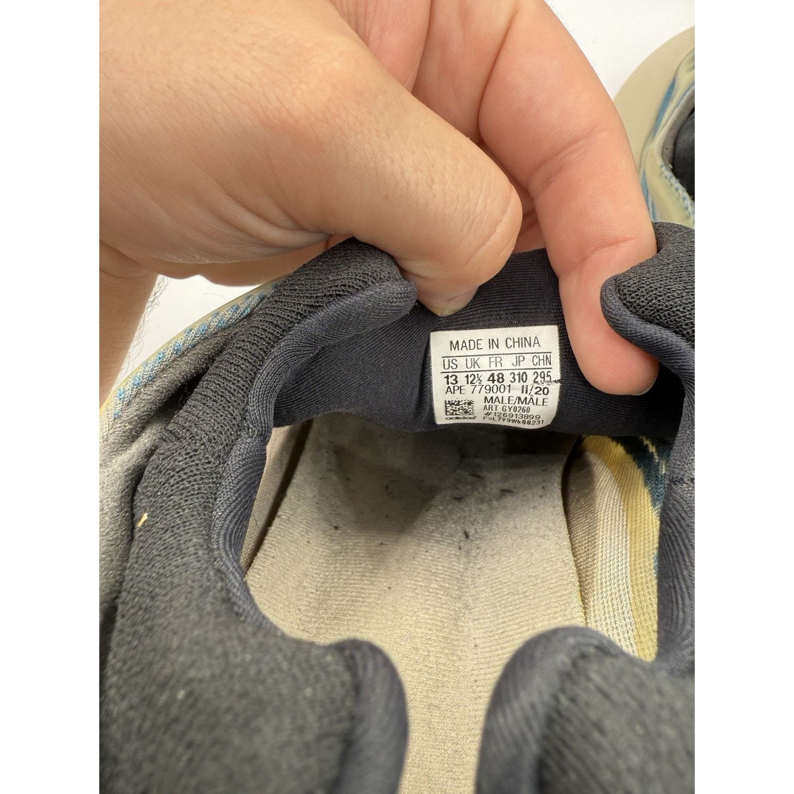 Adidas Size 13 - adidas Yeezy 700 V3 Kyanite Size US 13 / EU 46 - 6 Thumbnail