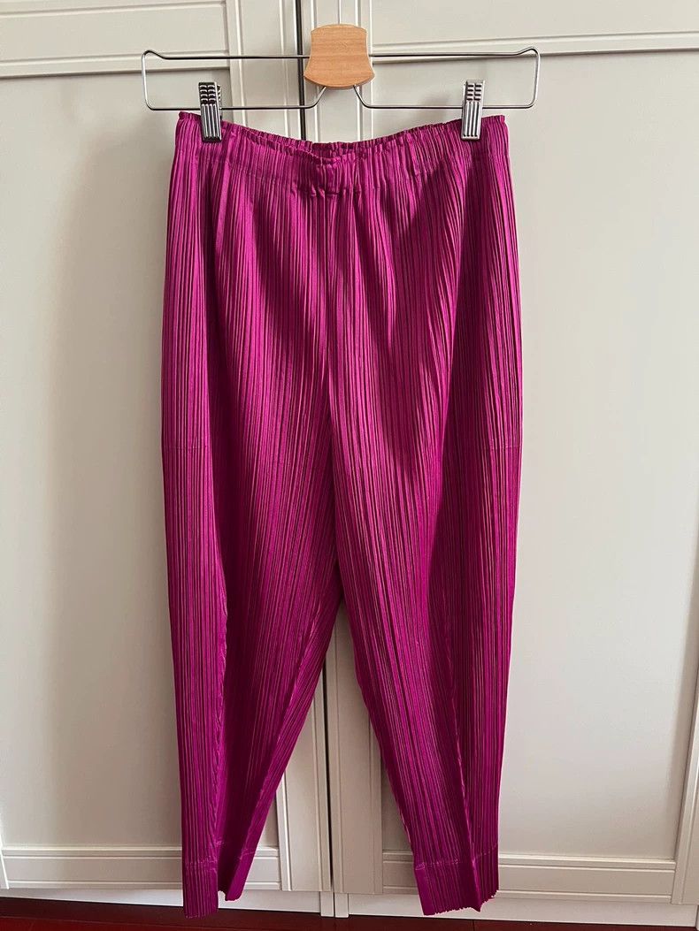 Issey Miyake Issey Miyake size:2 Rose-red pleated pants Size 42" / US 20 - 3 Thumbnail