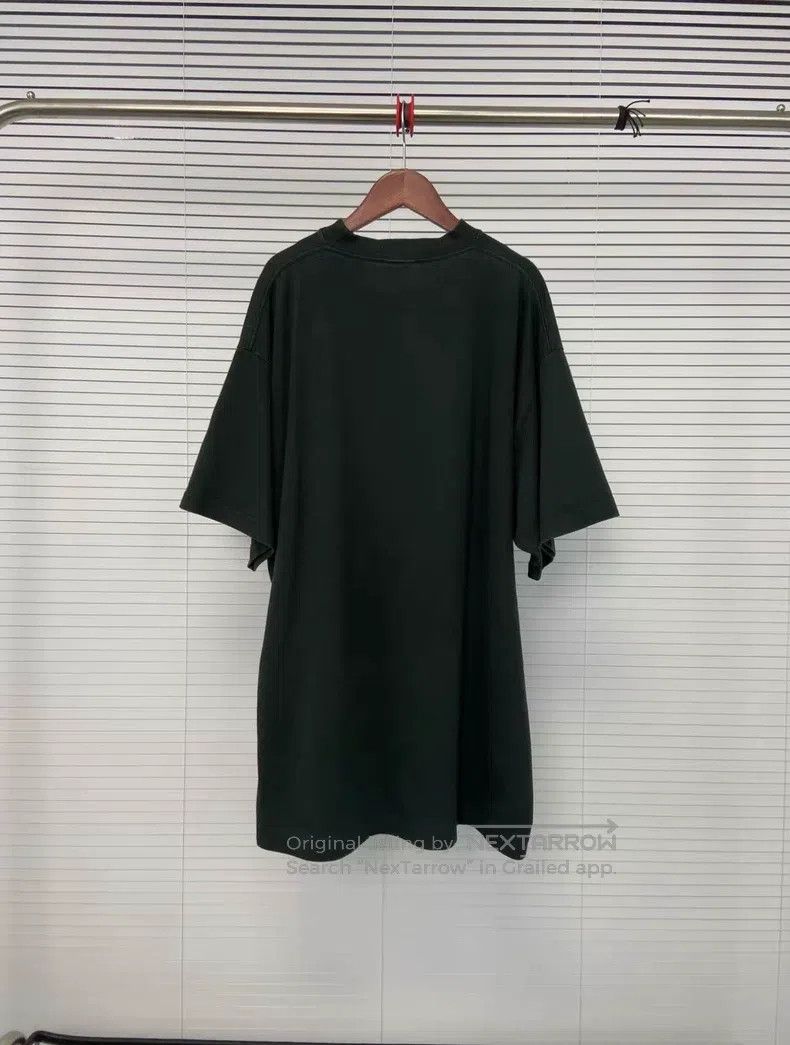 Balenciaga Balenciaga Logo letter embroidery round neck short-sleeve Size US S / EU 44-46 / 1 - 2 Thumbnail