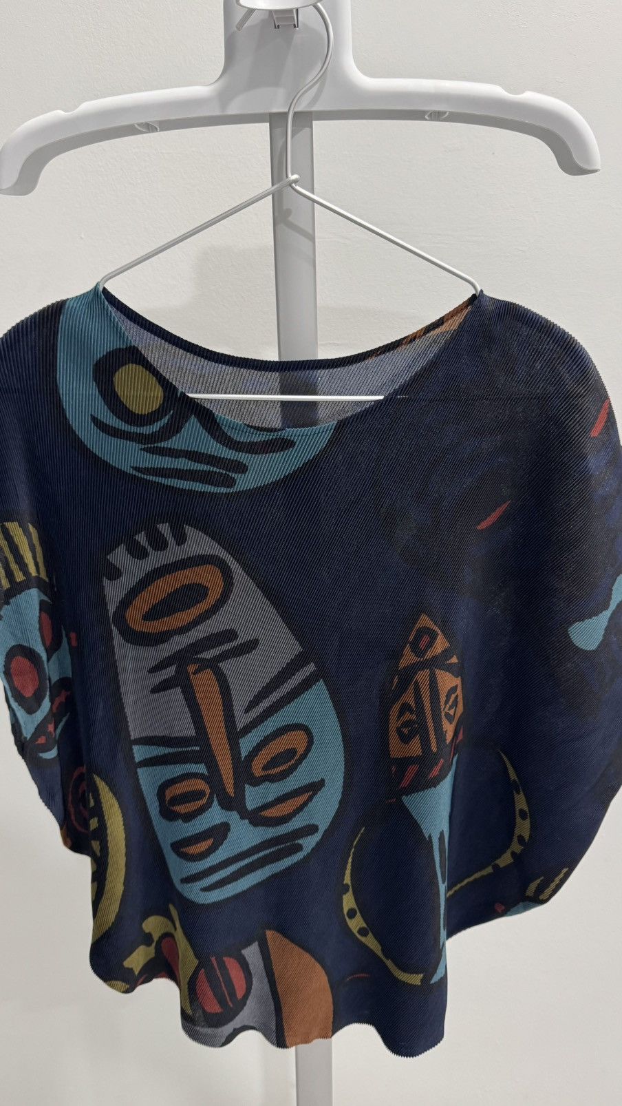 Pleats Please Issey Miyake Pleats Please Issey Miyake Mask Printed Top Size M / US 6-8 / IT 42-44 - 4 Thumbnail