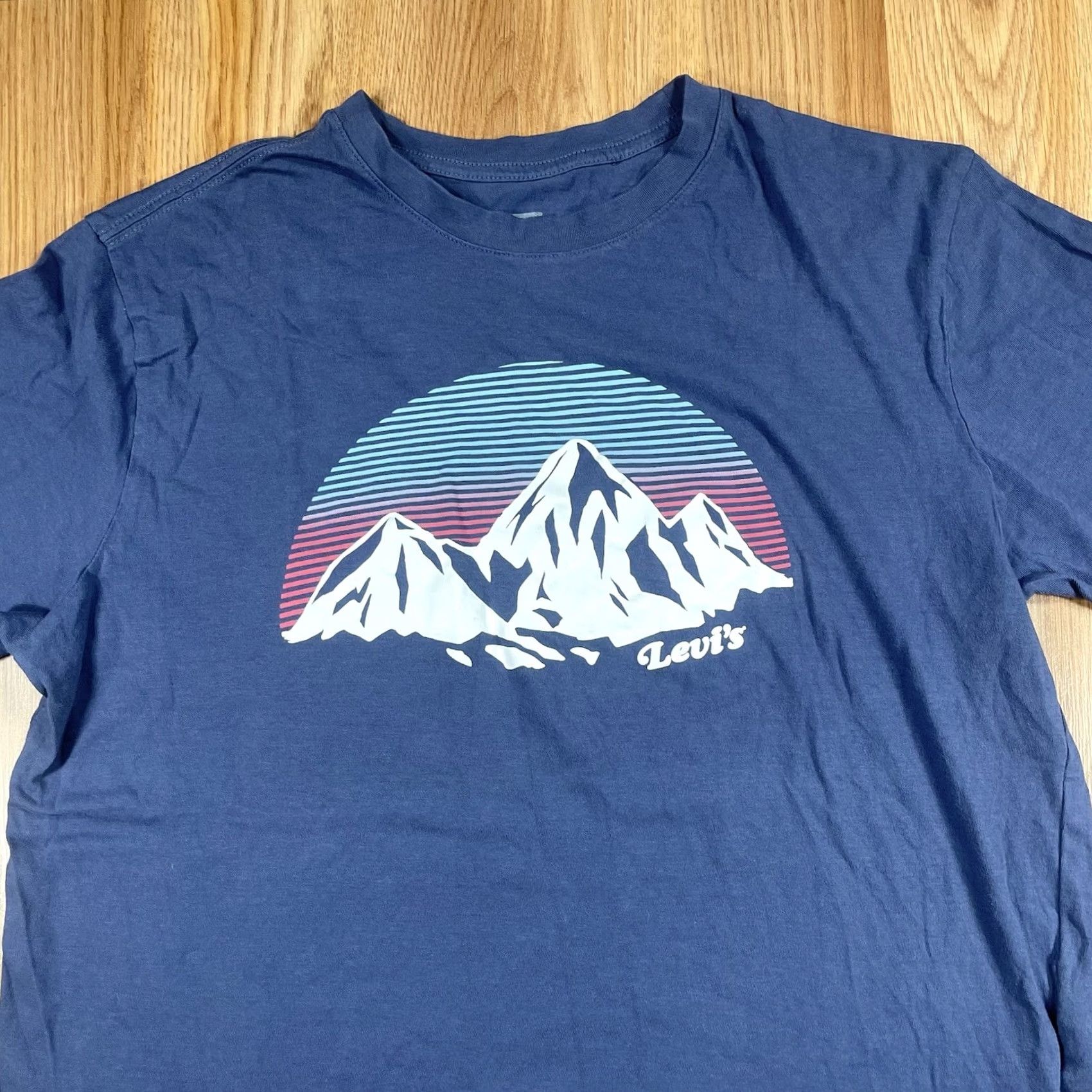 Levi's Levi’s T-Shirt Mens Medium M Navy Blue Graphics CrewNeck Relaxed Fit 100% Cotton Size US M / EU 48-50 / 2 - 2 Thumbnail