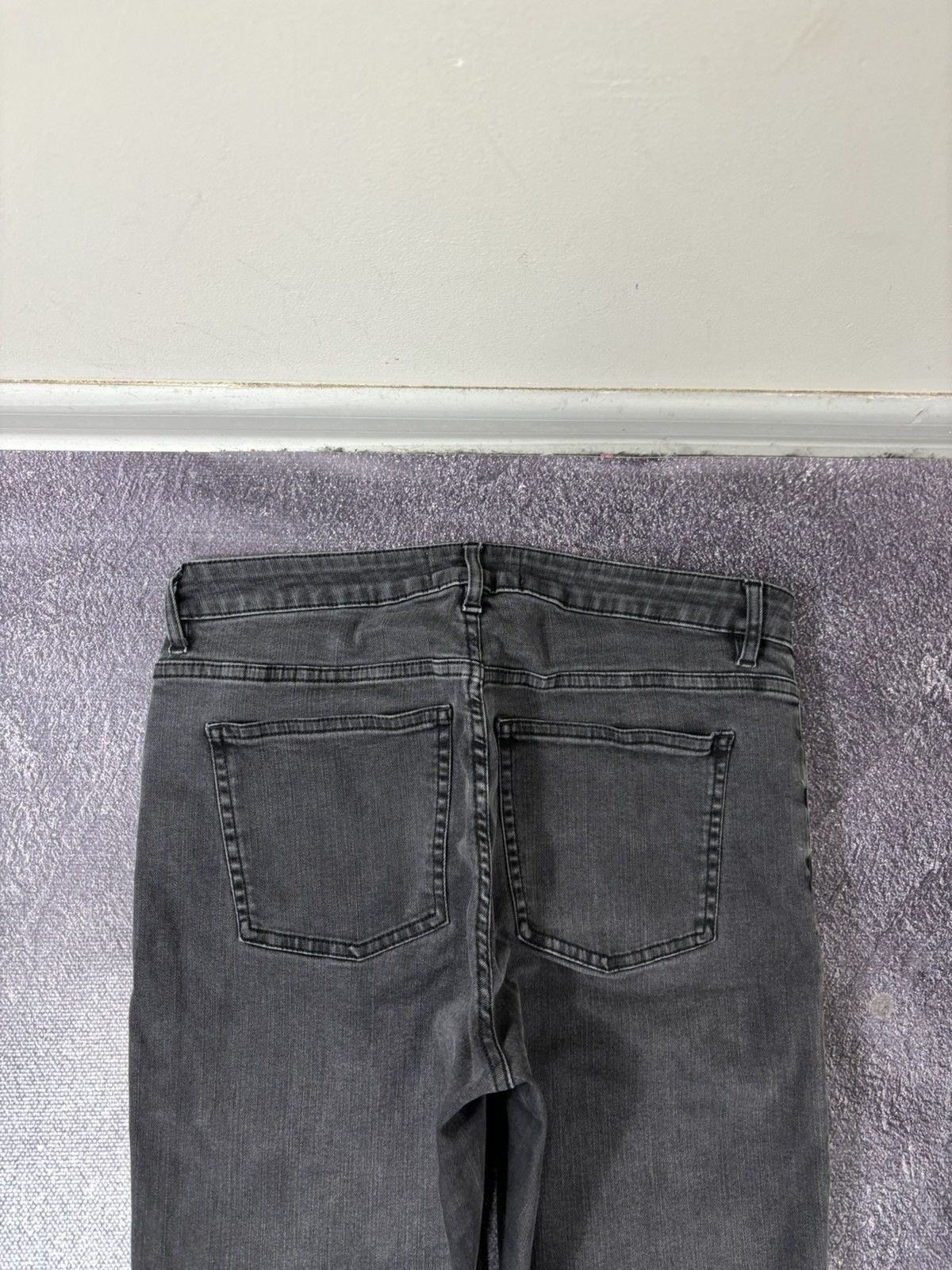 Acne Studios Acne Studios Skin 5 Used Black Women’s Mid Rise Slim Jeans Size 30" / US 8 / IT 44 - 12 Thumbnail
