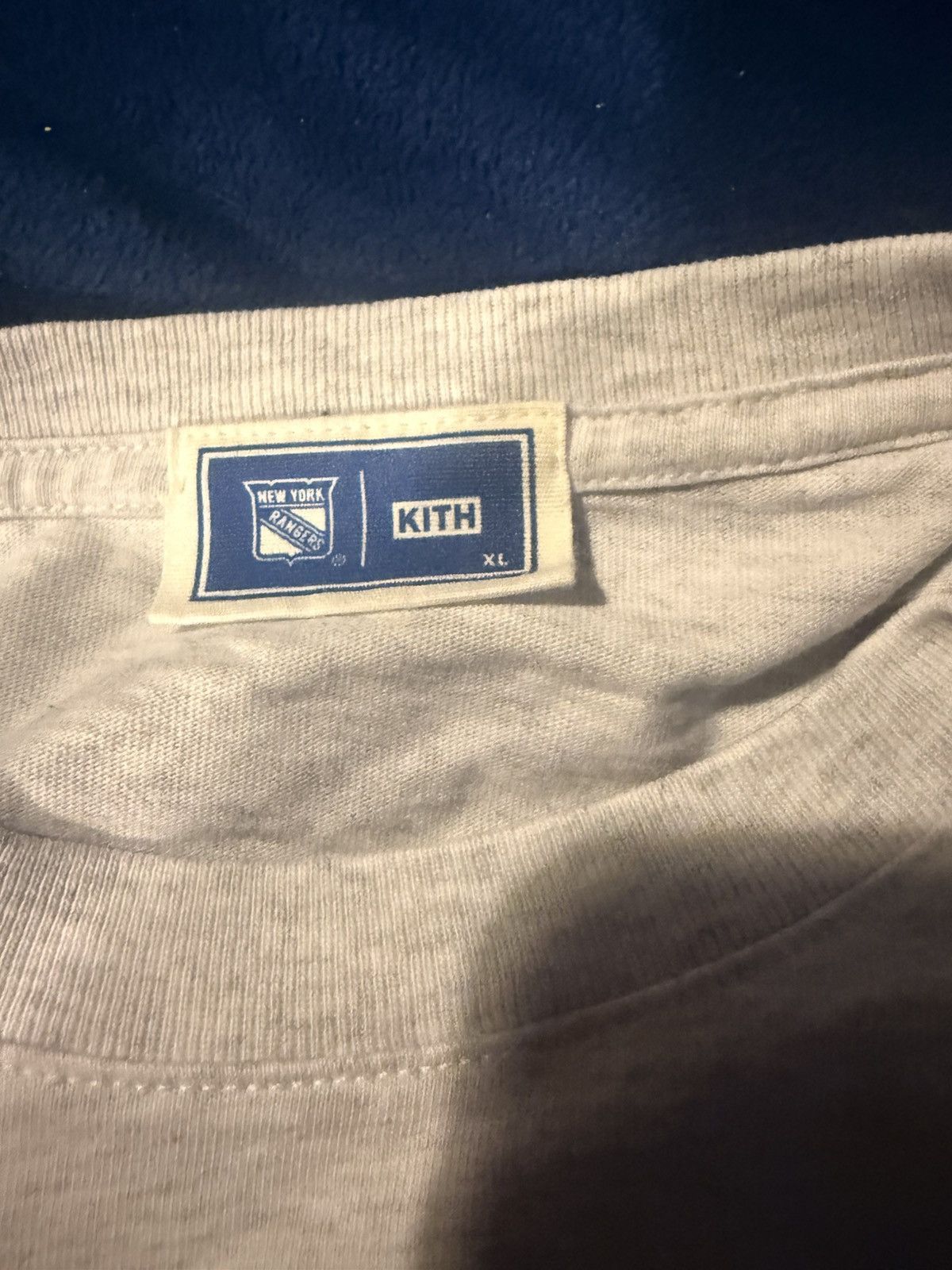 Kith Kith x New York Rangers MSG Puck Vintage T-Shirt Size XL Size US XL / EU 56 / 4 - 2 Thumbnail