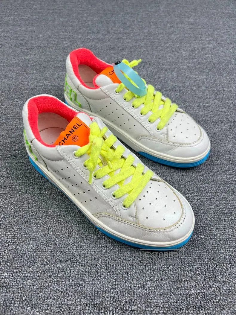 Chanel Chanel Rainbow Letter Low-Top Sneakers. Size US 8.5 / EU 41-42 - 2 Thumbnail